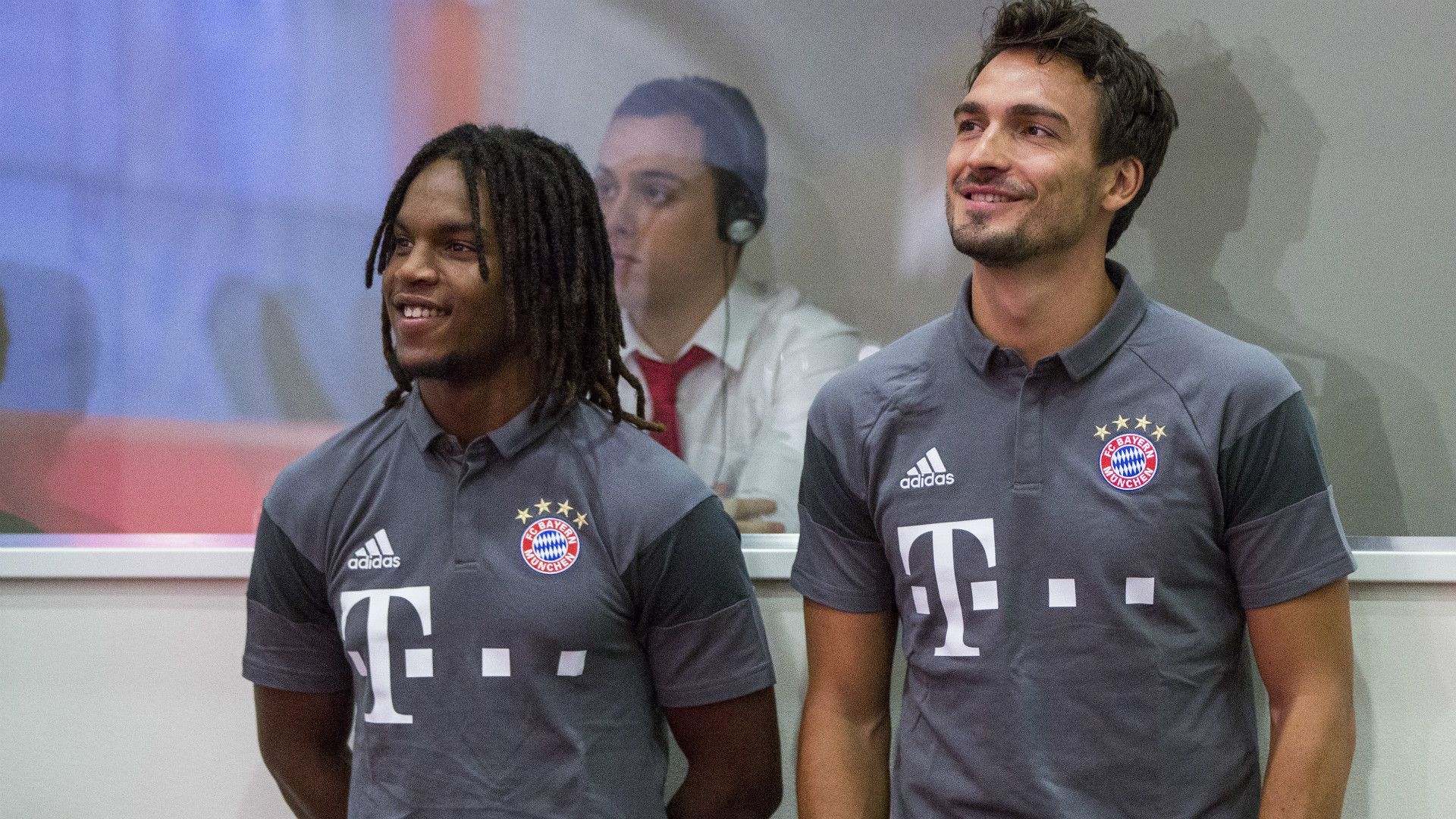 Mats Hummels Renato Sanches FC Bayern 06082016