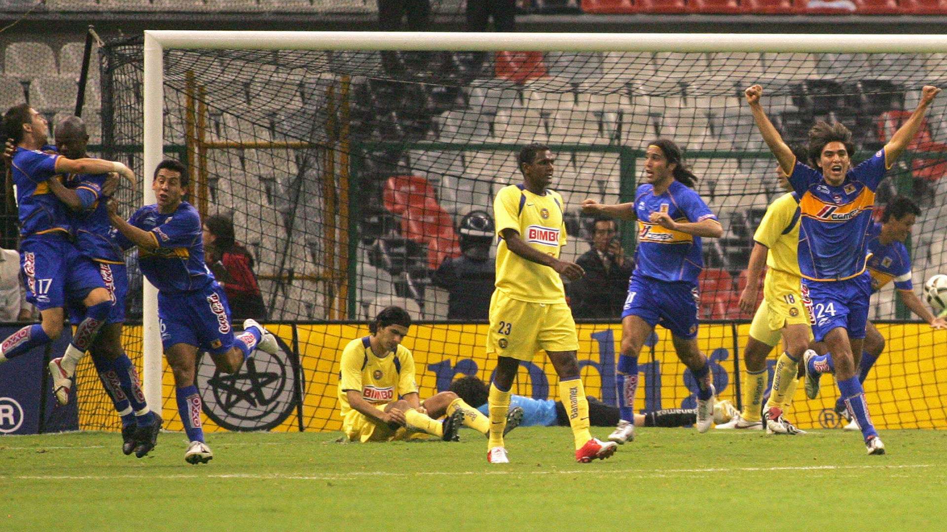 América v Tigres 2005, Liga MX, 24112015