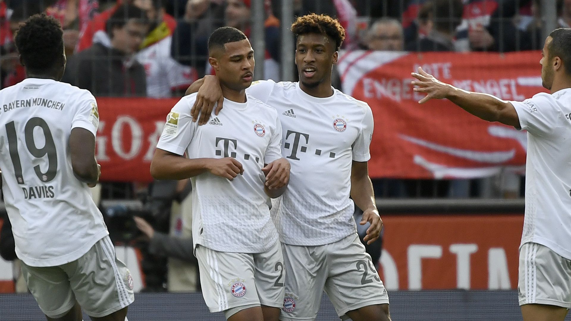 SERGE GNABRY BAYERN MÜNCHEN BUNDESLIGA 16022020