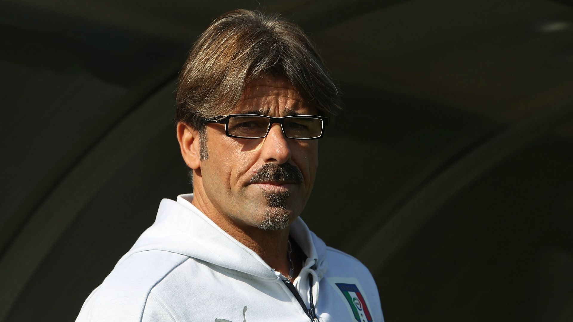 セール中…ロベルト・マンチーニ直筆サイン入り超大型写真…サッカーイタリア代表… セール中…ロベルト・マンチーニ直筆サイン入り超大型写真
