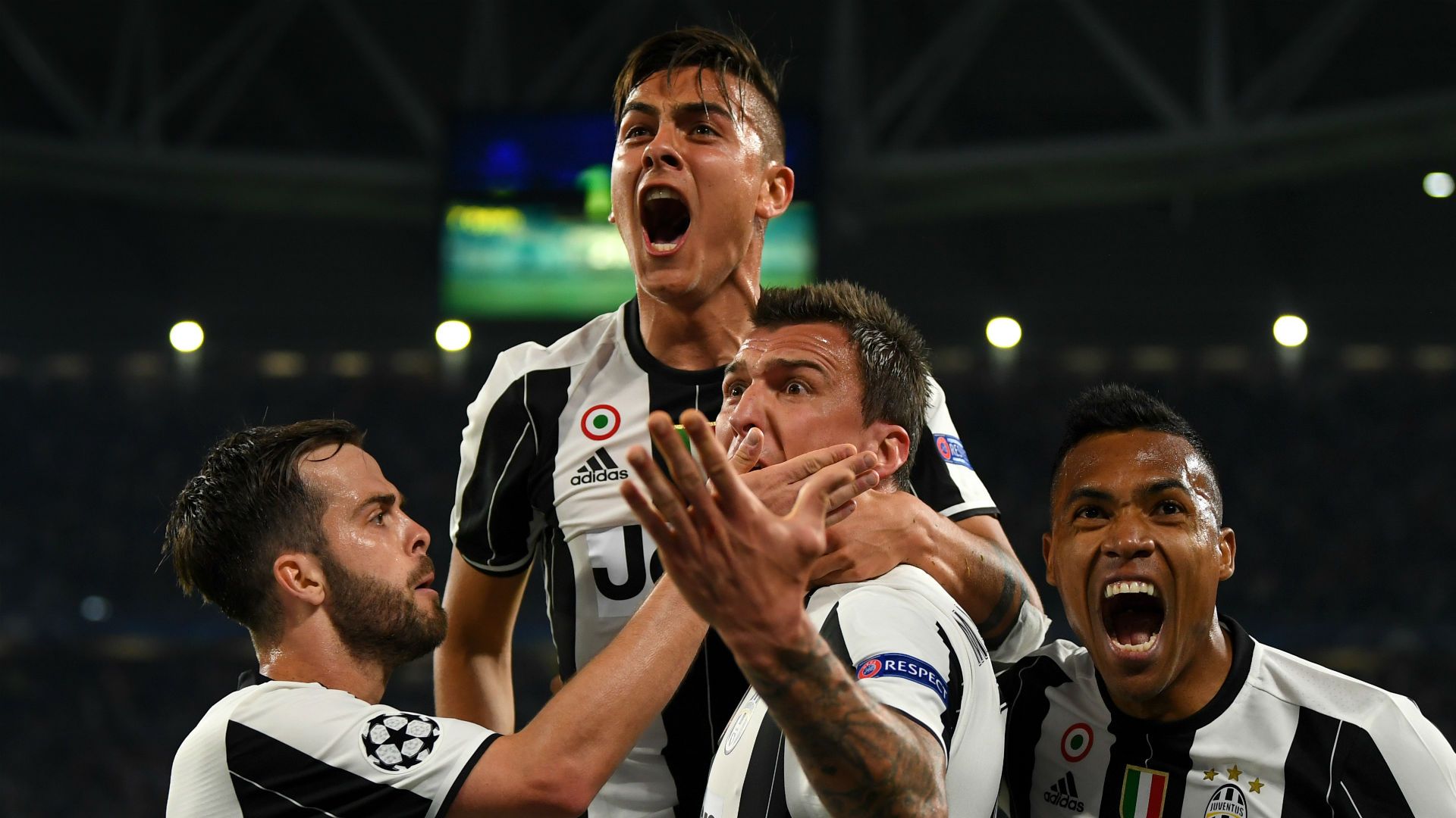 Dybala Pjanic Mandzukic Alex Sandro Juventus Barcelona Champions League 11 04 2017