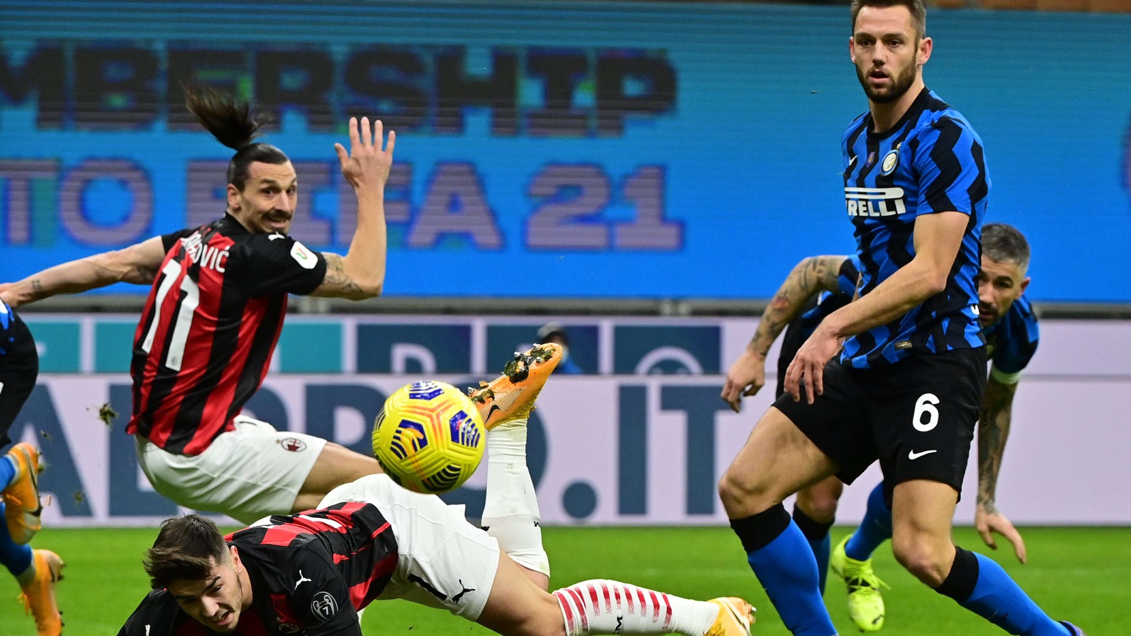 Ibrahimovic AC Milan Inter 2021