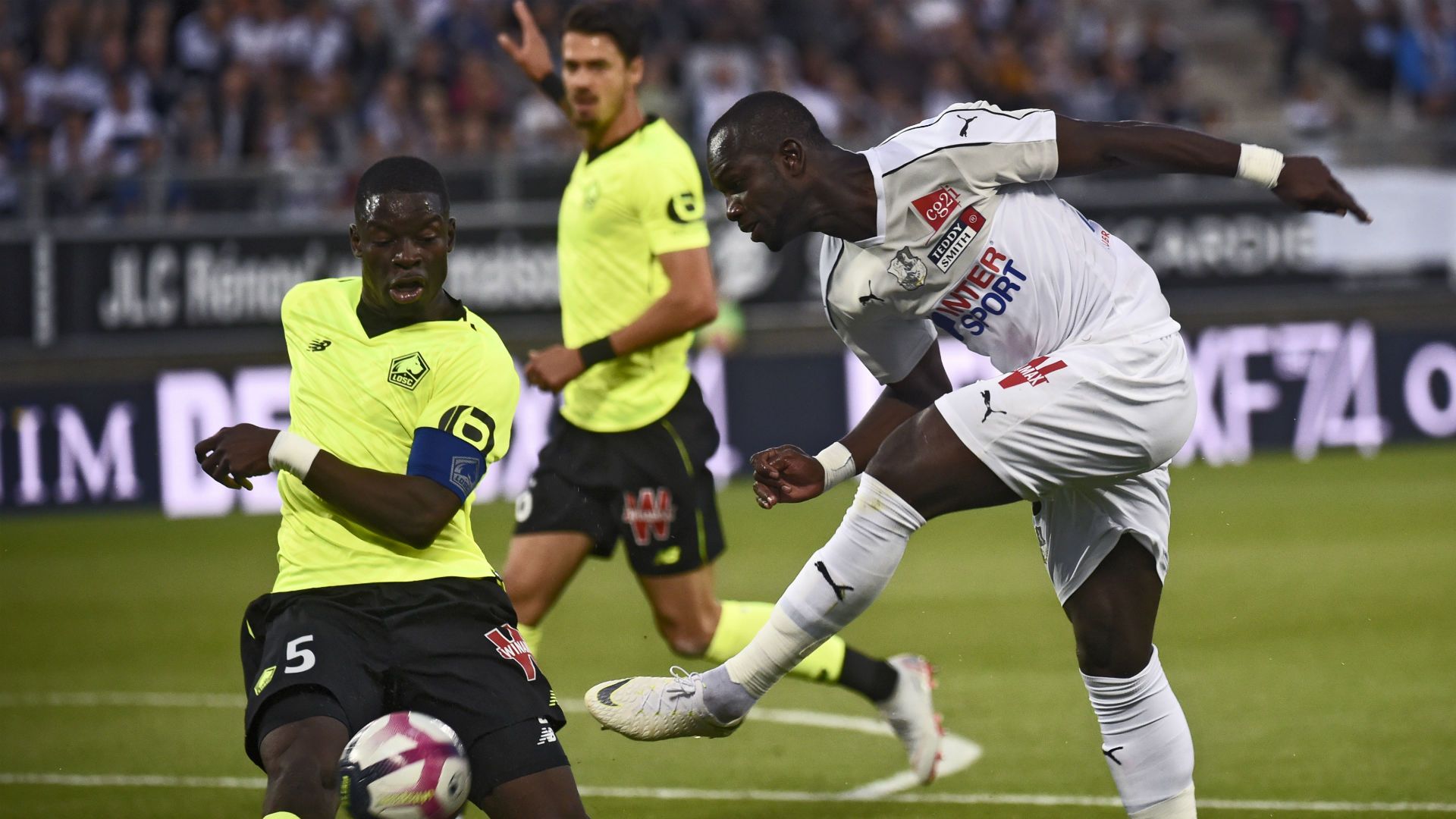 Moussa Konate Bakary Soumaoro Amiens Lille Ligue 1 15092018