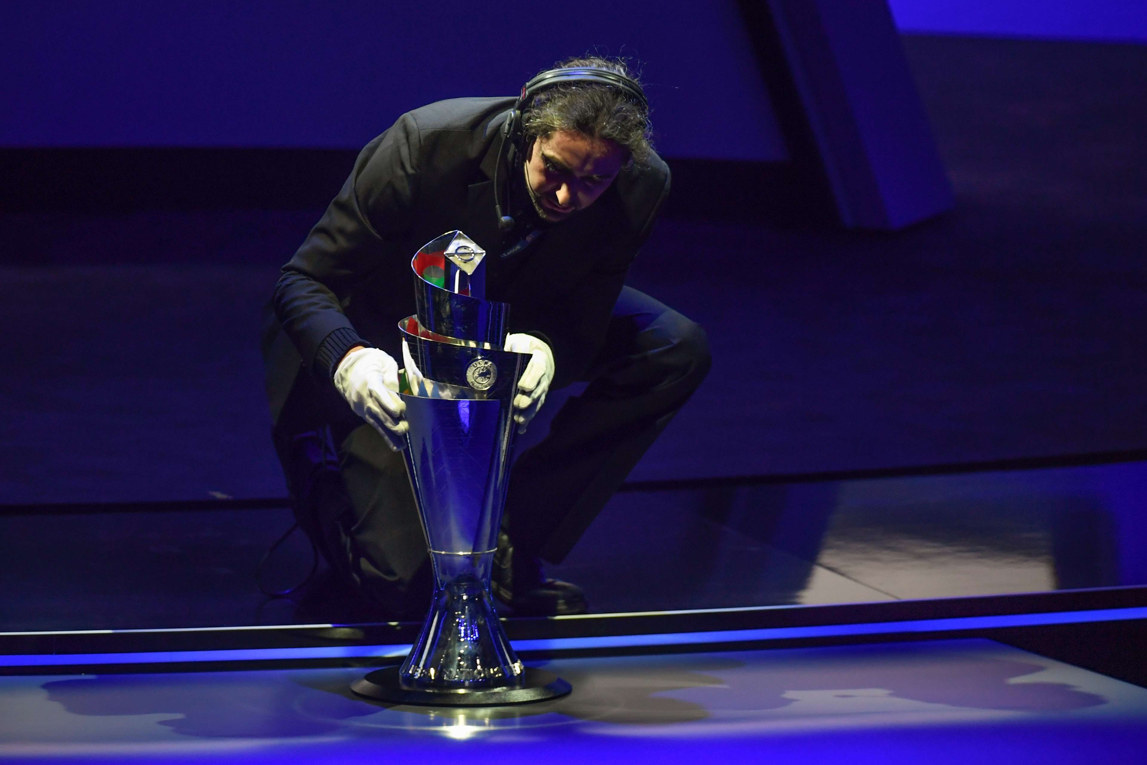 UEFA Nations League Pokal Cup Trophy