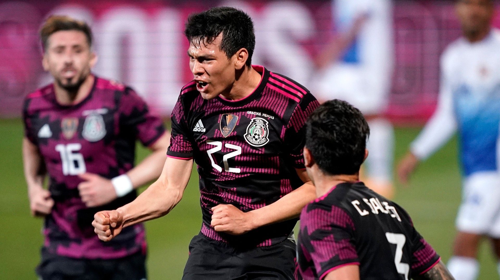 Chucky Lozano México