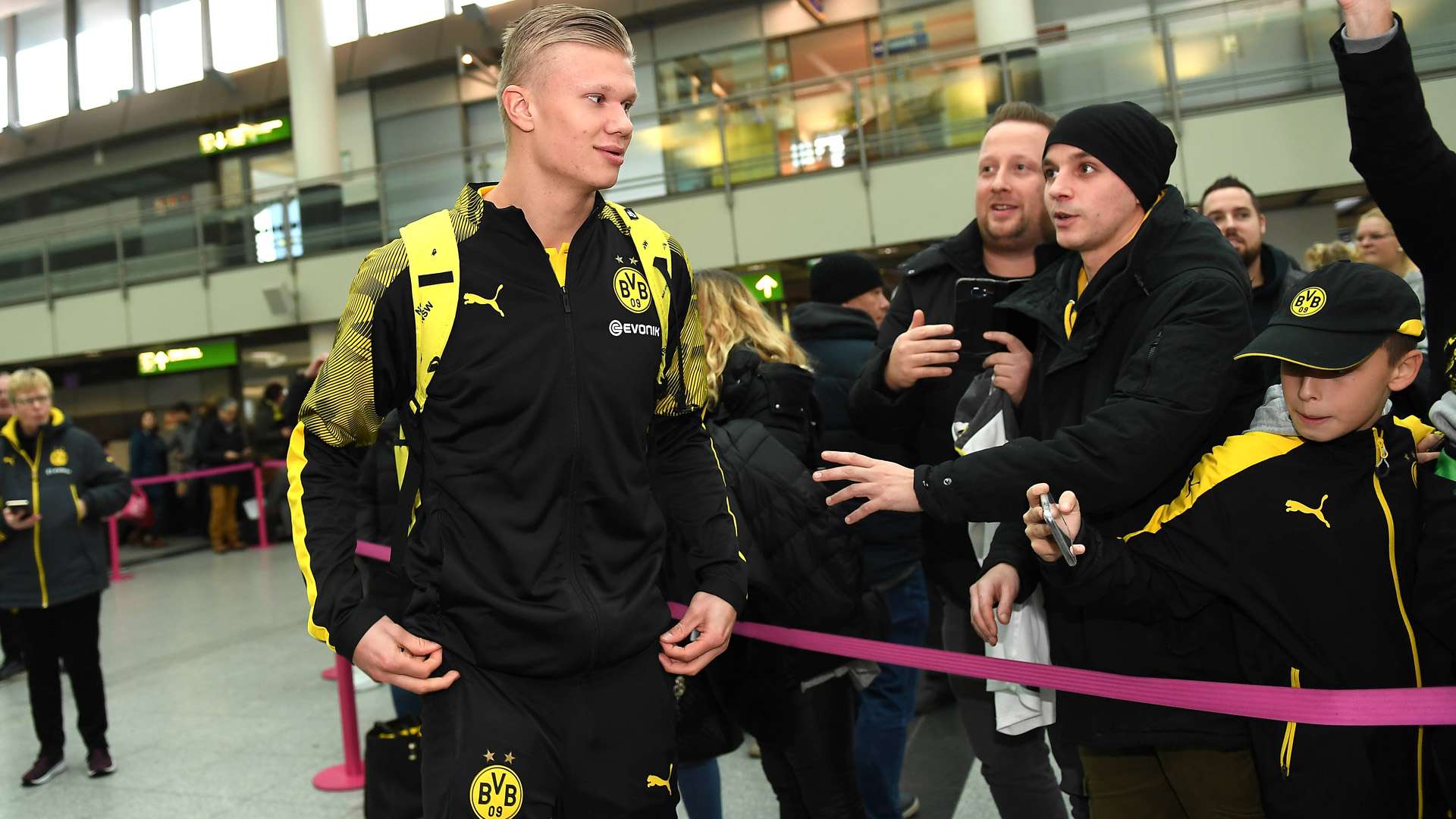 ONLY GERMANY Erling Haaland Dortmund 04012020