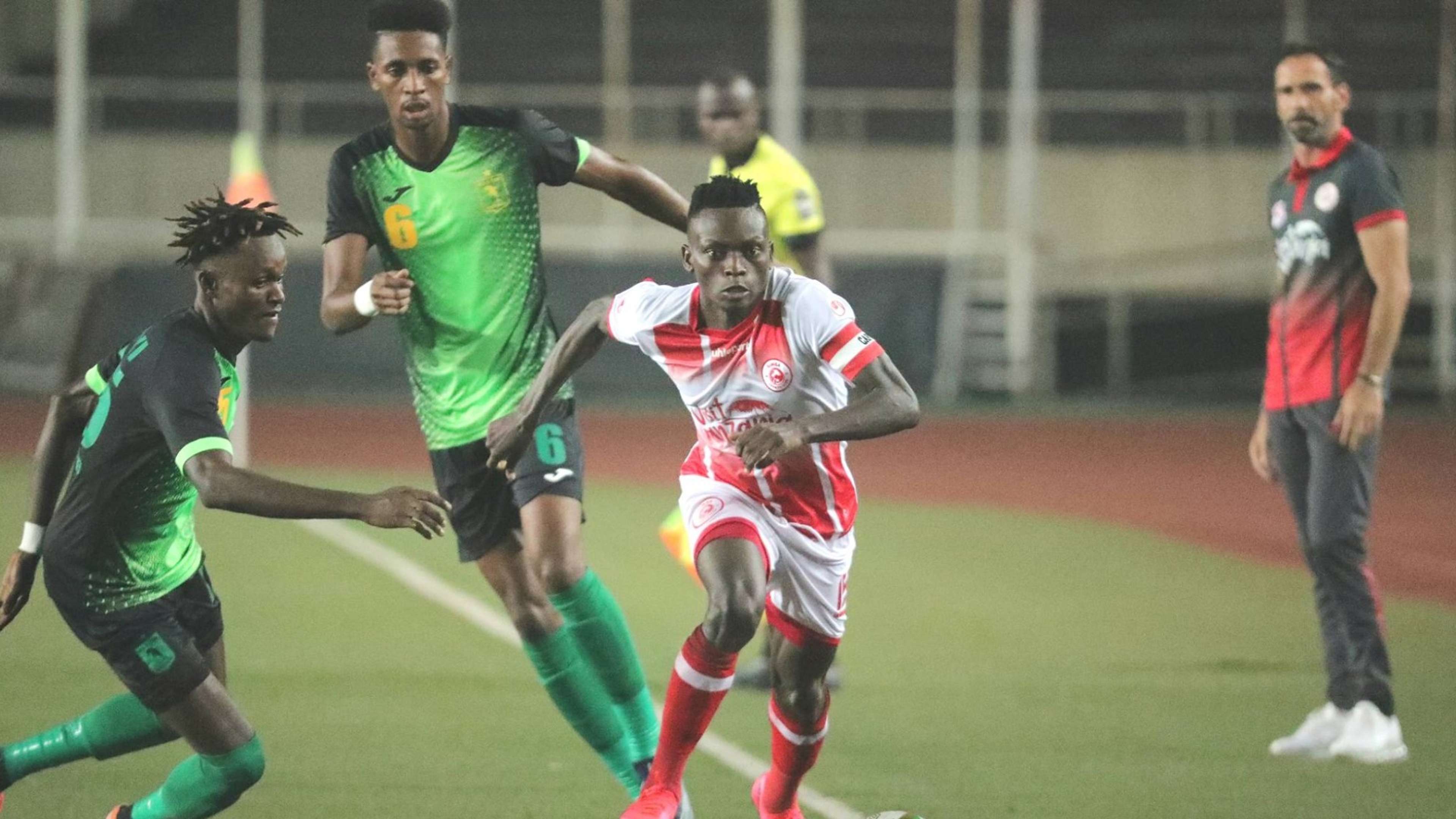 Simba SC defender Mohamed Hussein vs AS Vita Club.