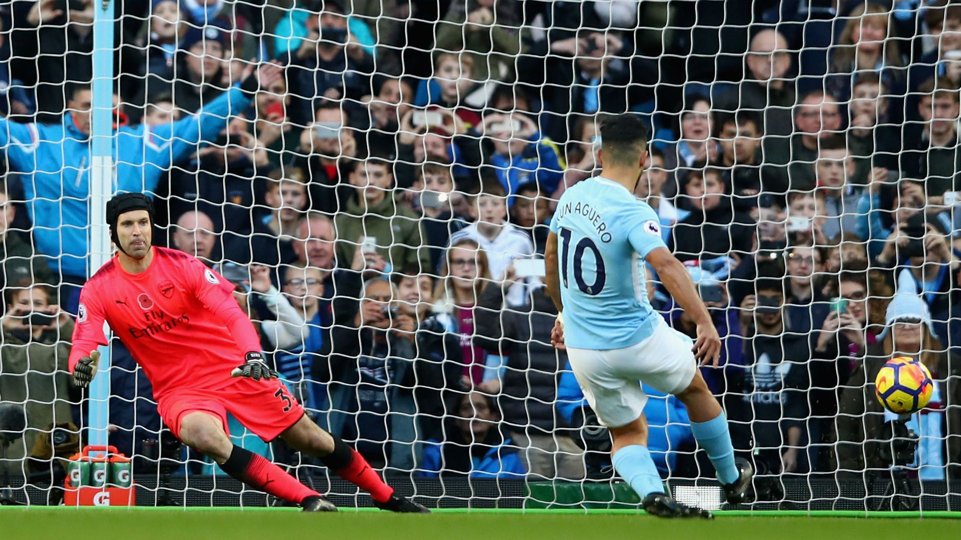 Petr Cech Arsenal Sergio Aguero Manchester City