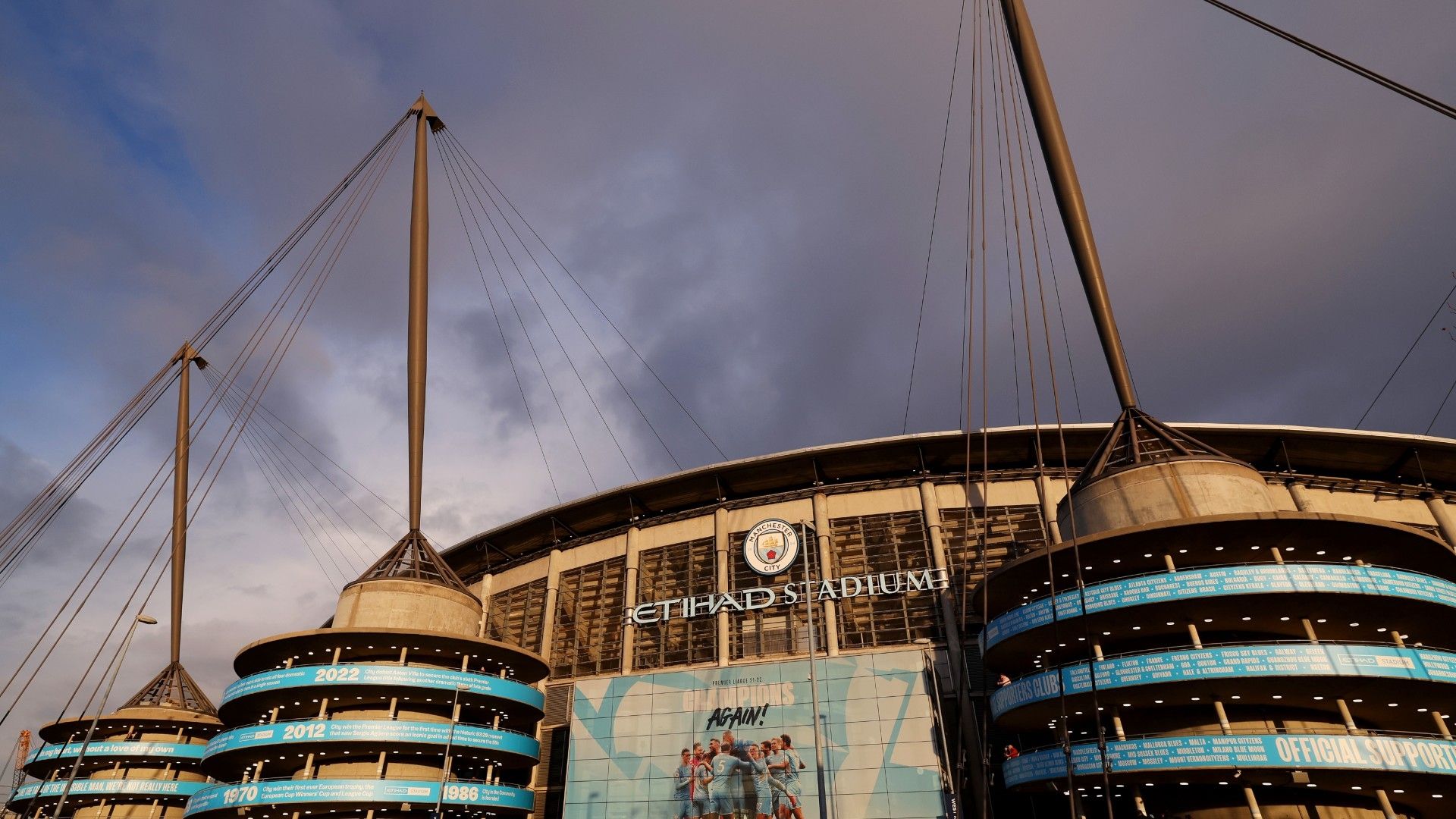 Etihad-Stadium
