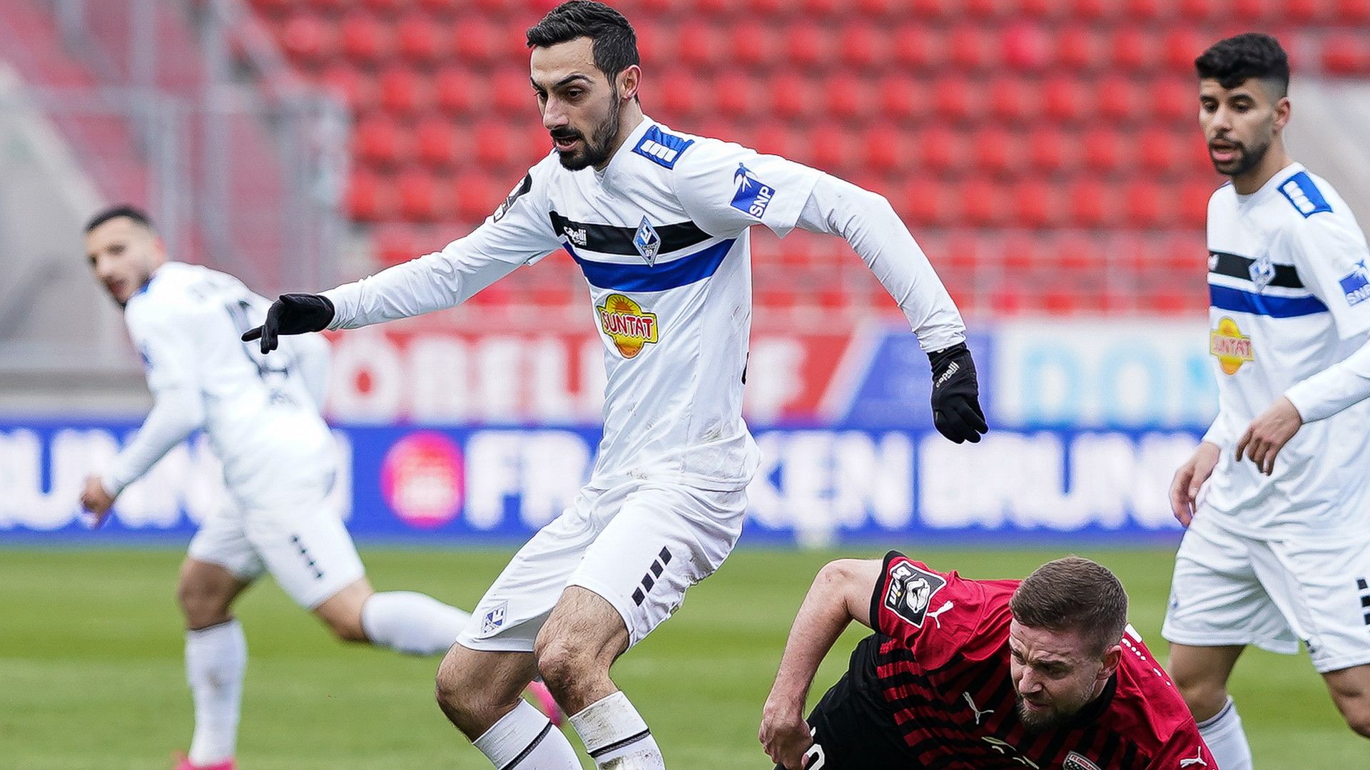 Mannheim gegen Lübeck 3. Liga 17042021