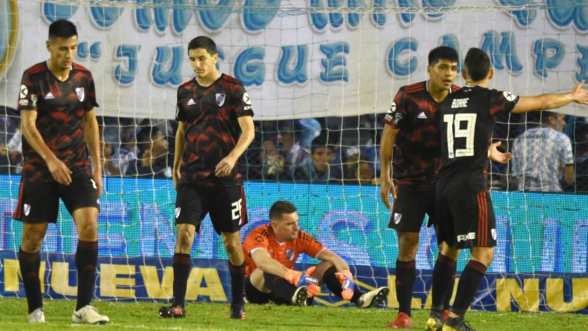 Armani Atletico Tucuman River Copa Superliga 11052019