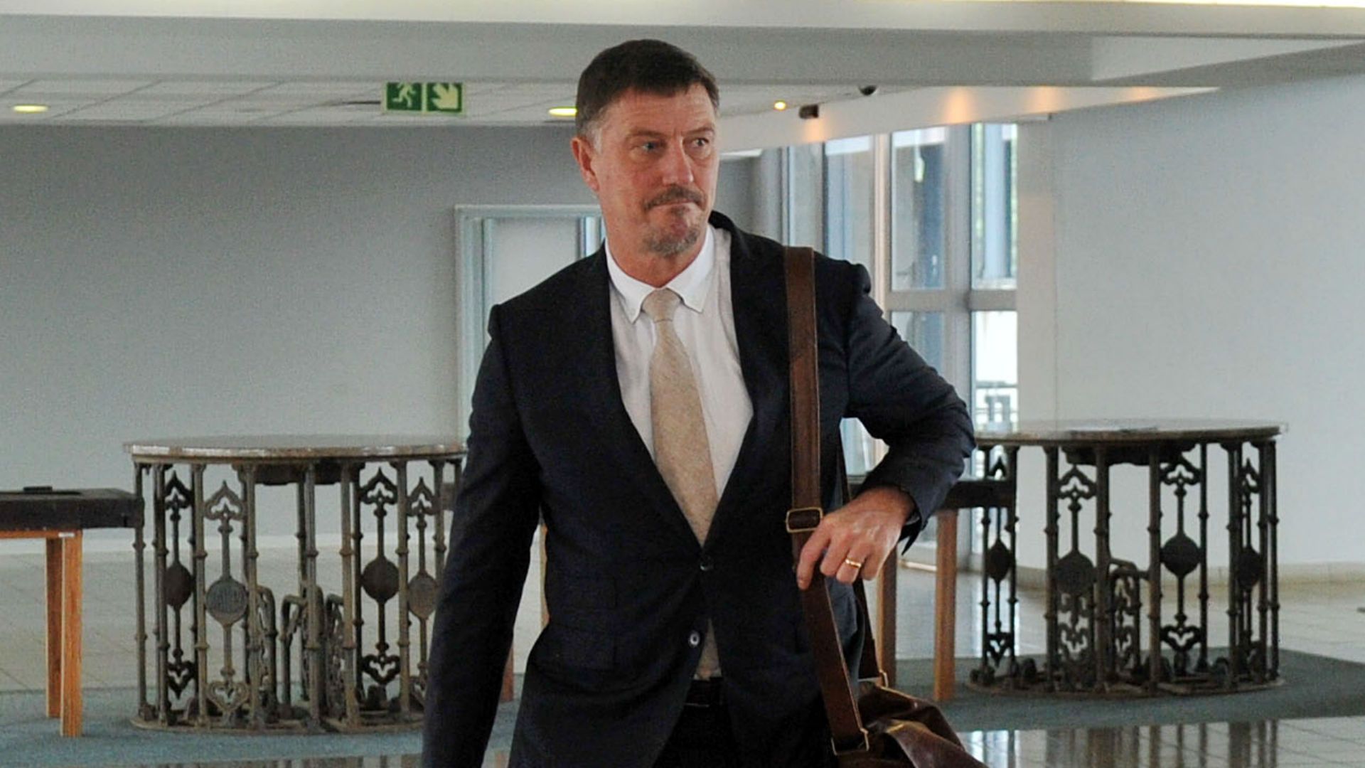 Pirates, Kjell Jonevret