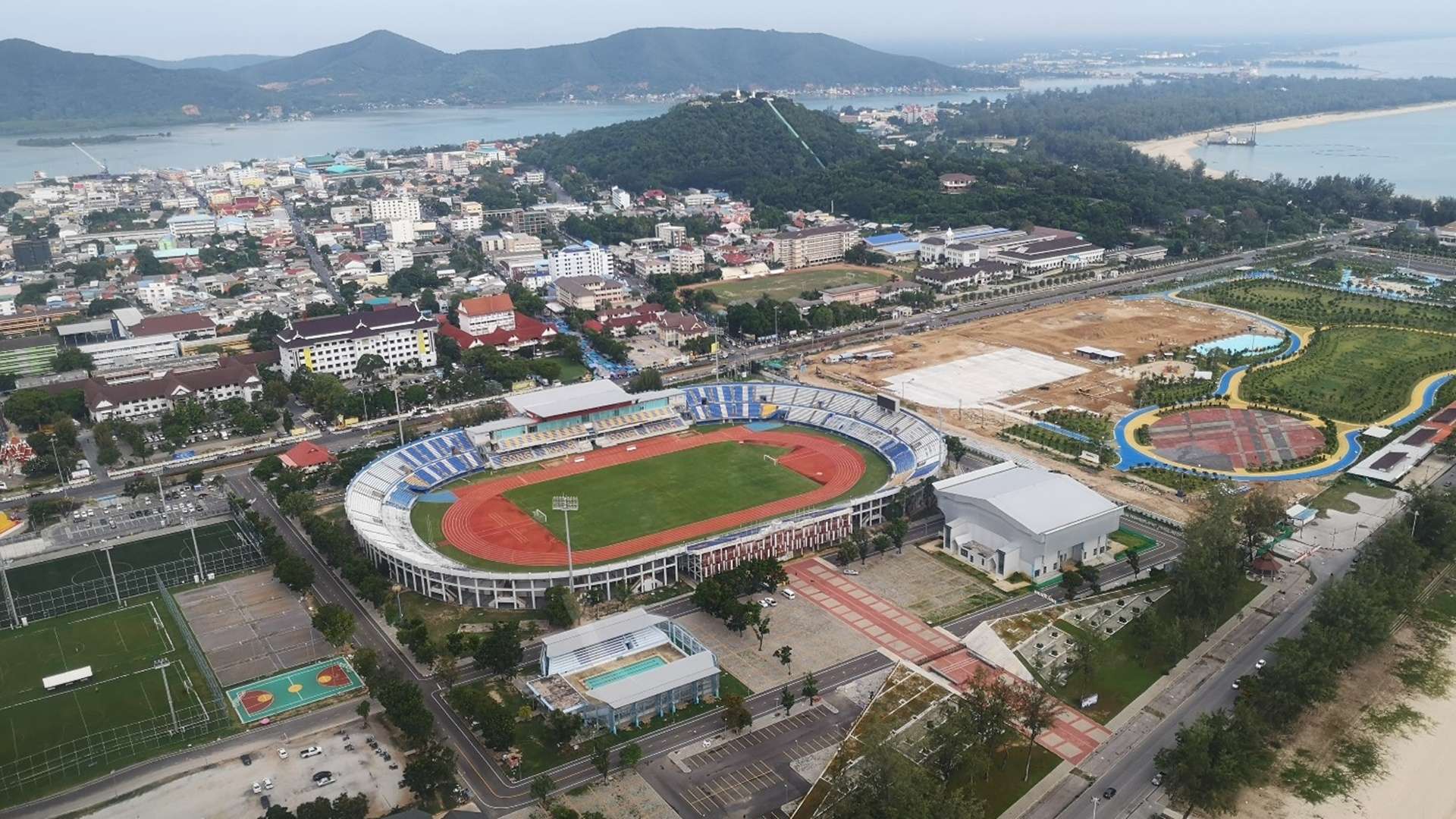 สนามกีฬาติณสูลานนท์