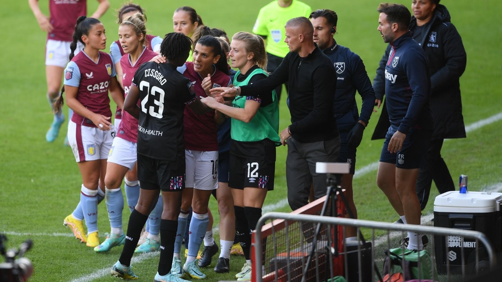 Hawa Cissokho Kenza Dali Aston Villa West Ham Women 2022-23