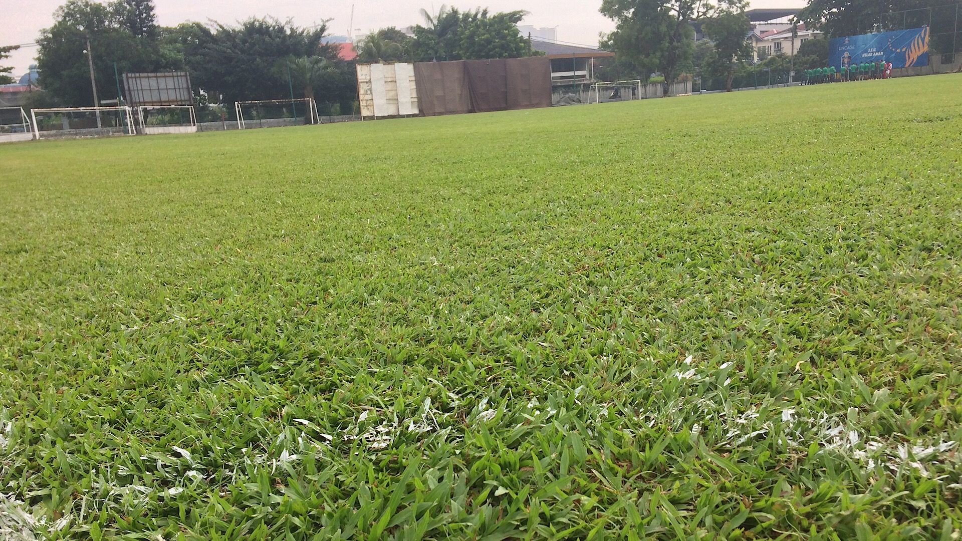 Lapangan Padang Kelab Aman