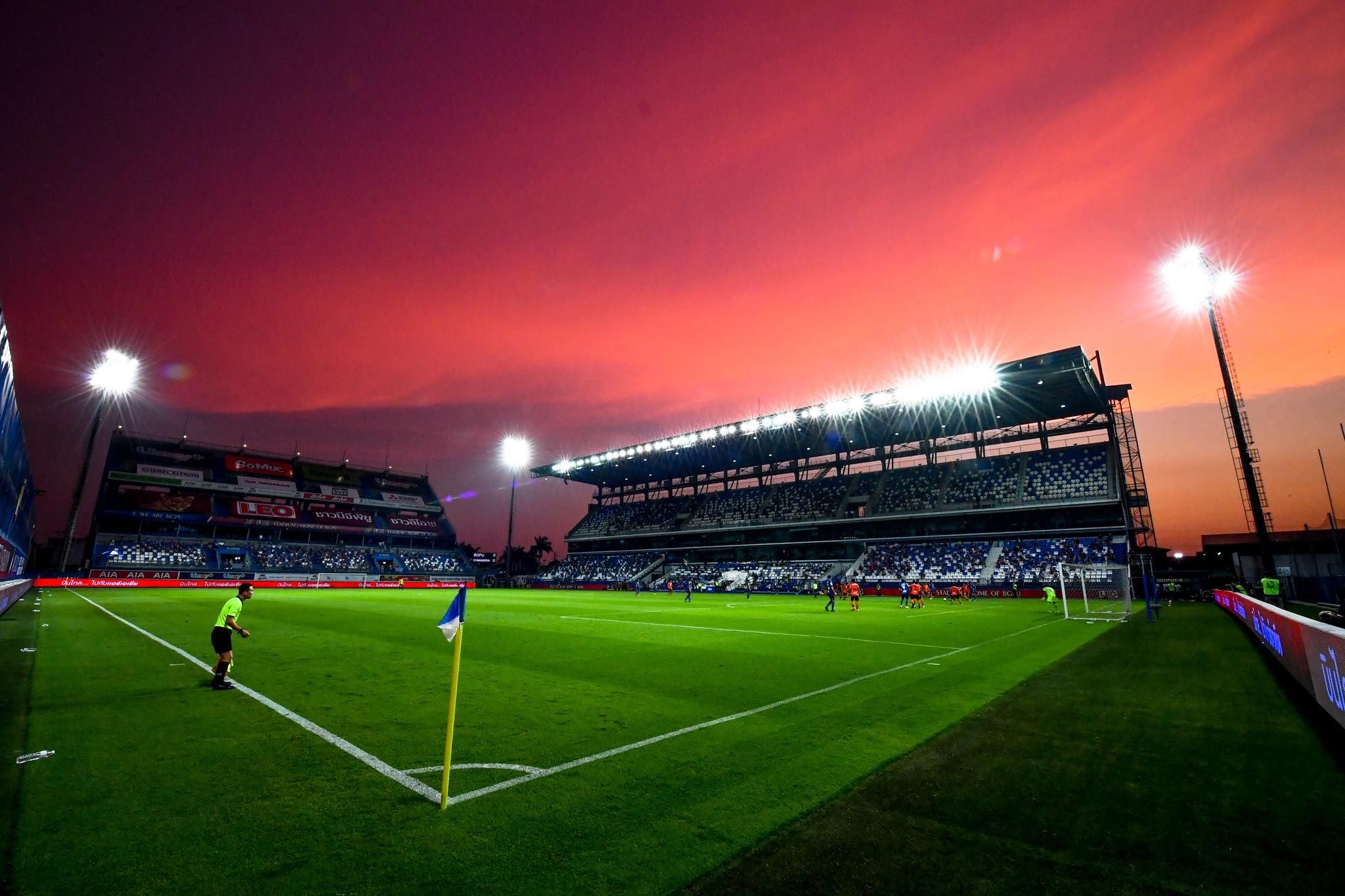 ลีโอ สเตเดี้ยม