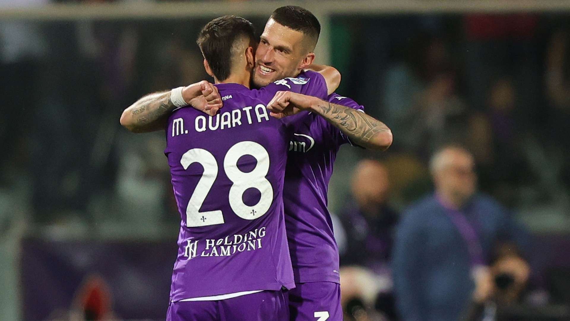 Cristiano Biraghi of ACF Fiorentina celebrates 