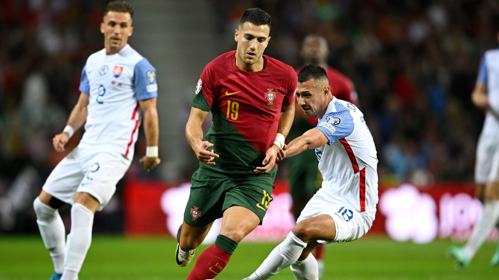 Diogo Dalot Portugal 2023