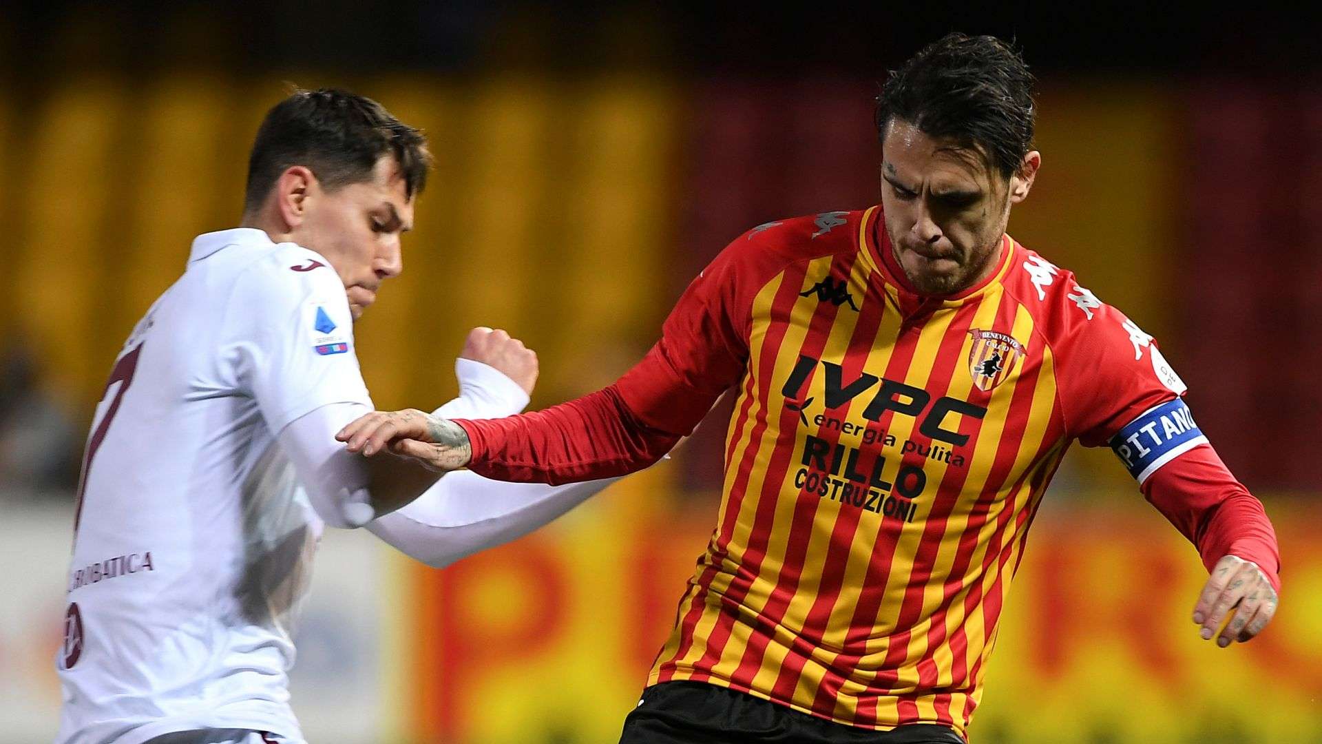Nicolas Viola Sasa Lukic Benevento Torino Serie A