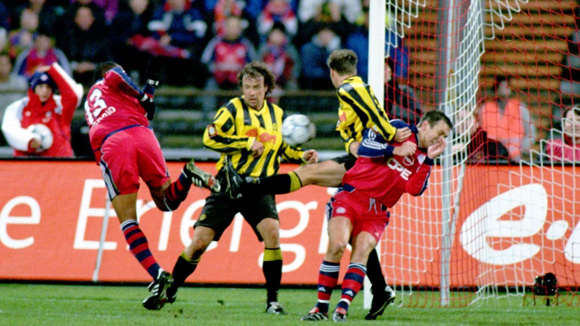 GER ONLY Bayern Dortmund 2000