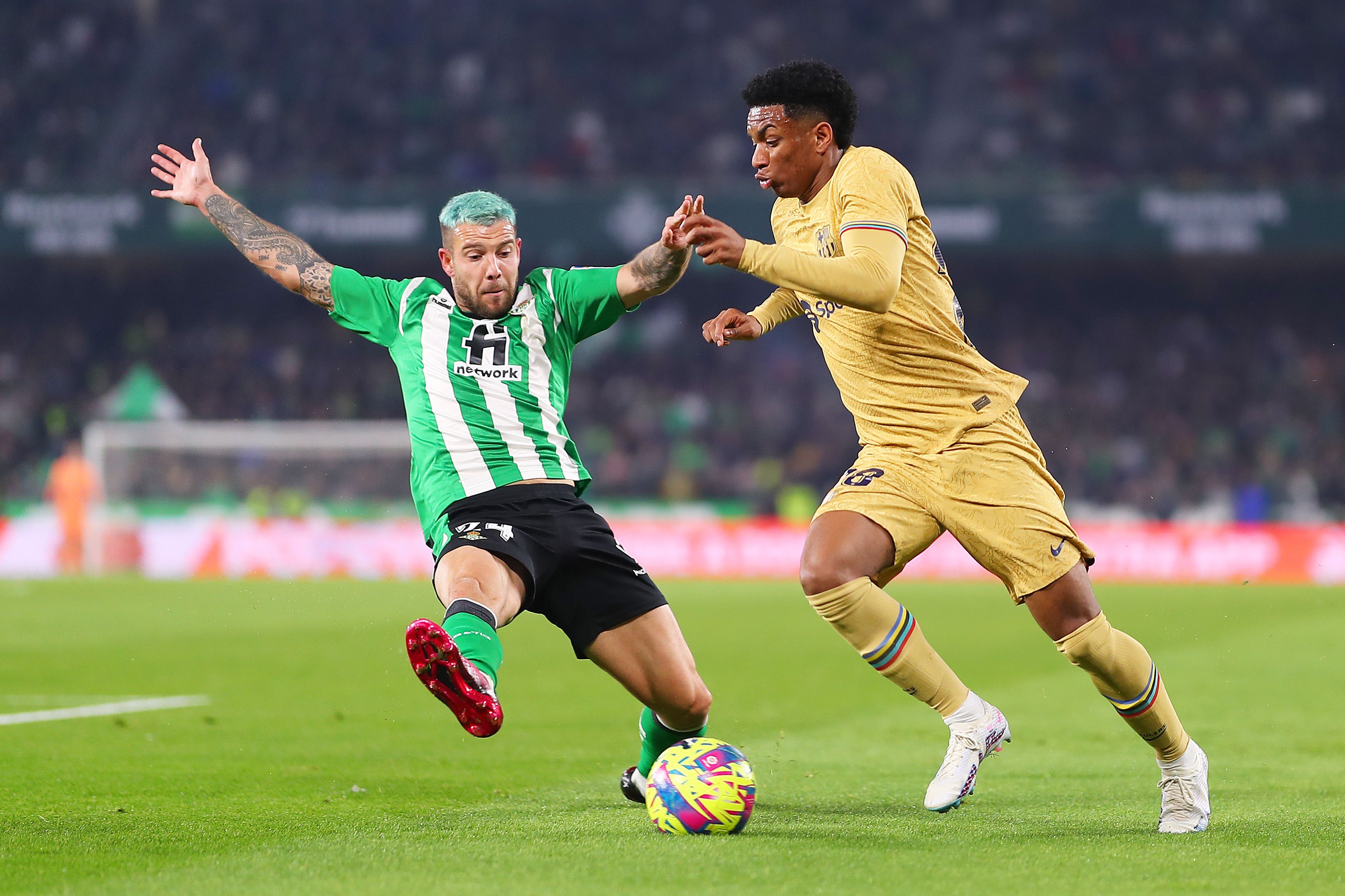 Alejandro Balde Barcelona Real Betis 2022-23