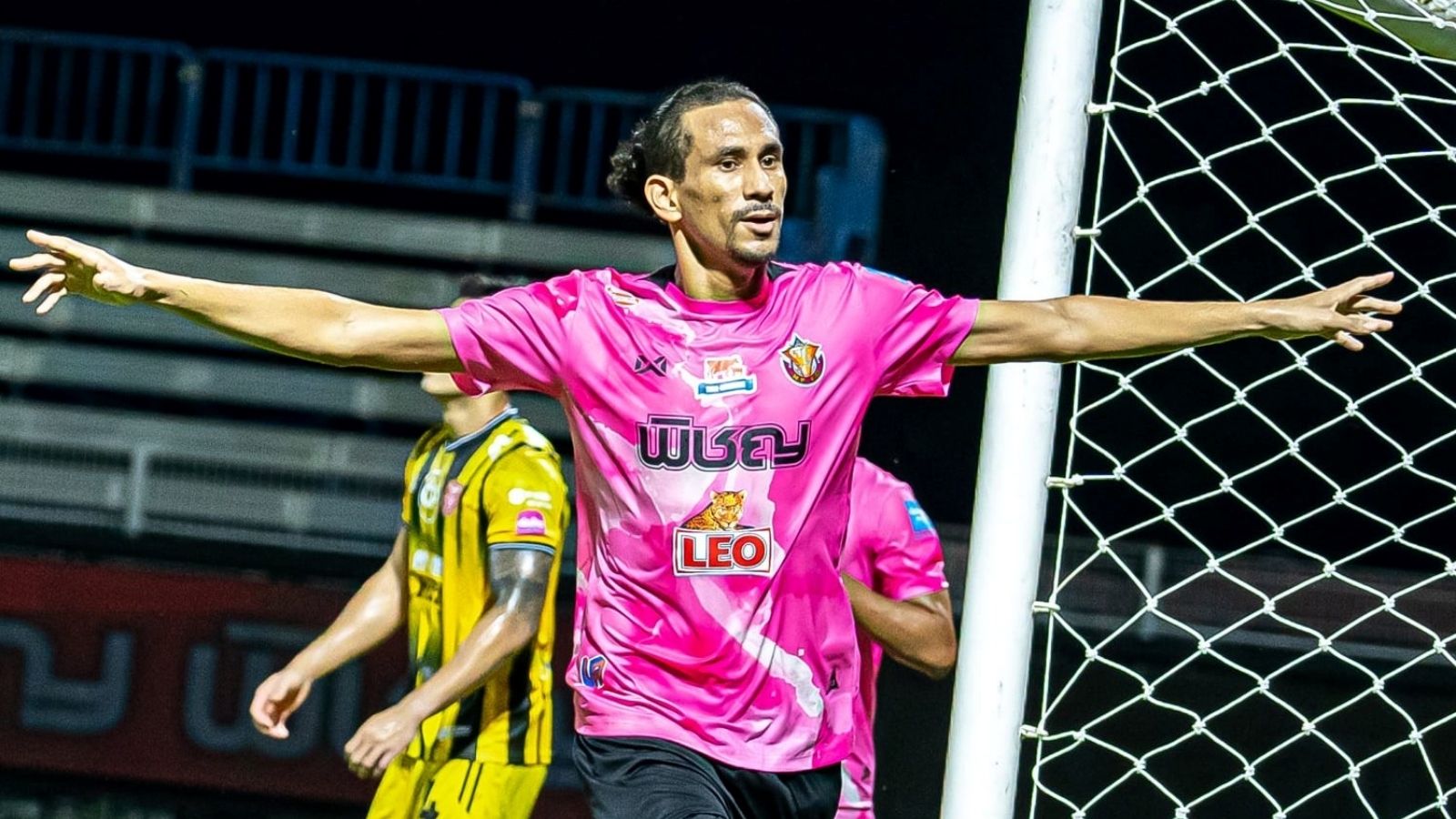 แฮมิลตัน โซอาเรส