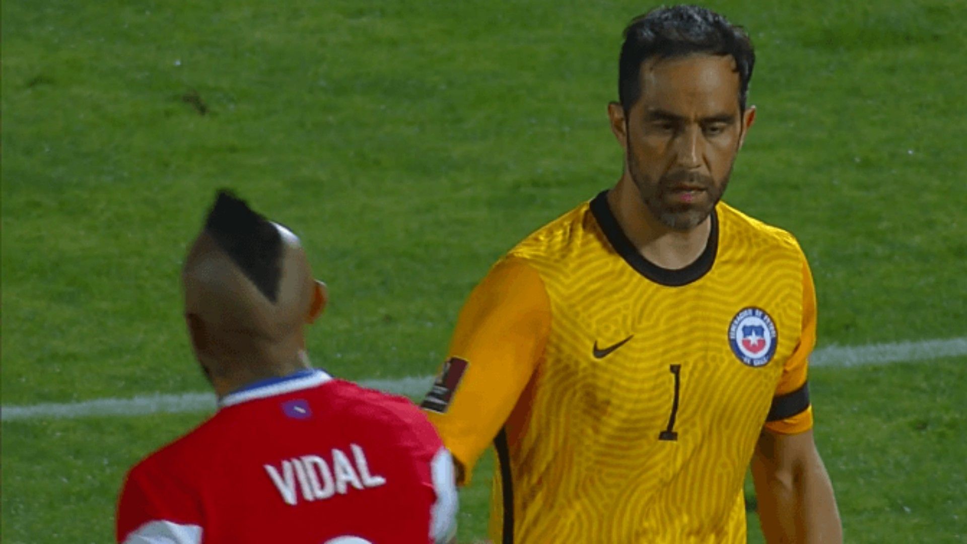 131120 Chile Perú Claudio Bravo Arturo Vidal
