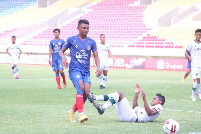 Arema FC vs PS TIRA Persikabo Piala Menpora Dedik Setiawan Abduh Lestakuhu