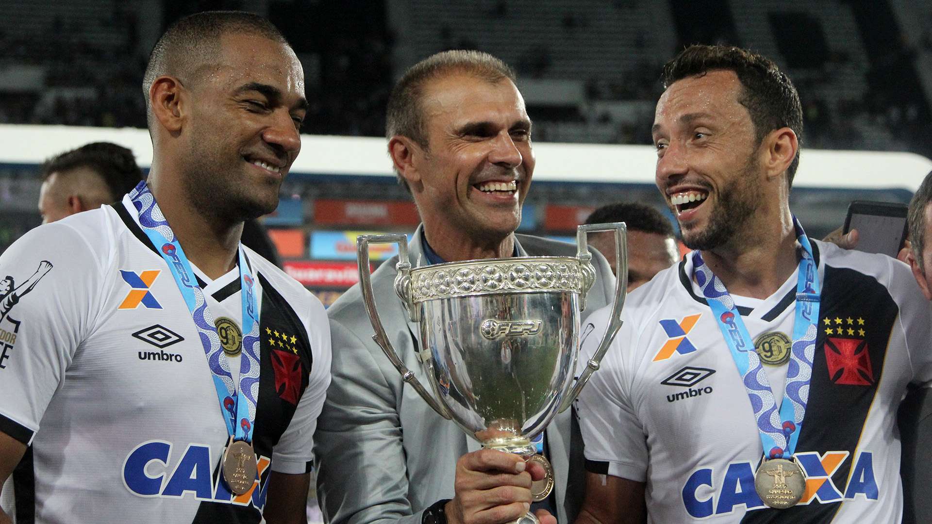 Milton Mendes Rodrigo Nene Vasco campeao Taca Rio Carioca 16042017