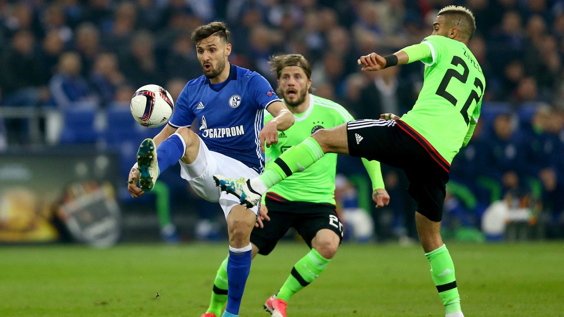 Daniel Caligiuri FC Schalke 04 Ajax Amsterdam 19042017