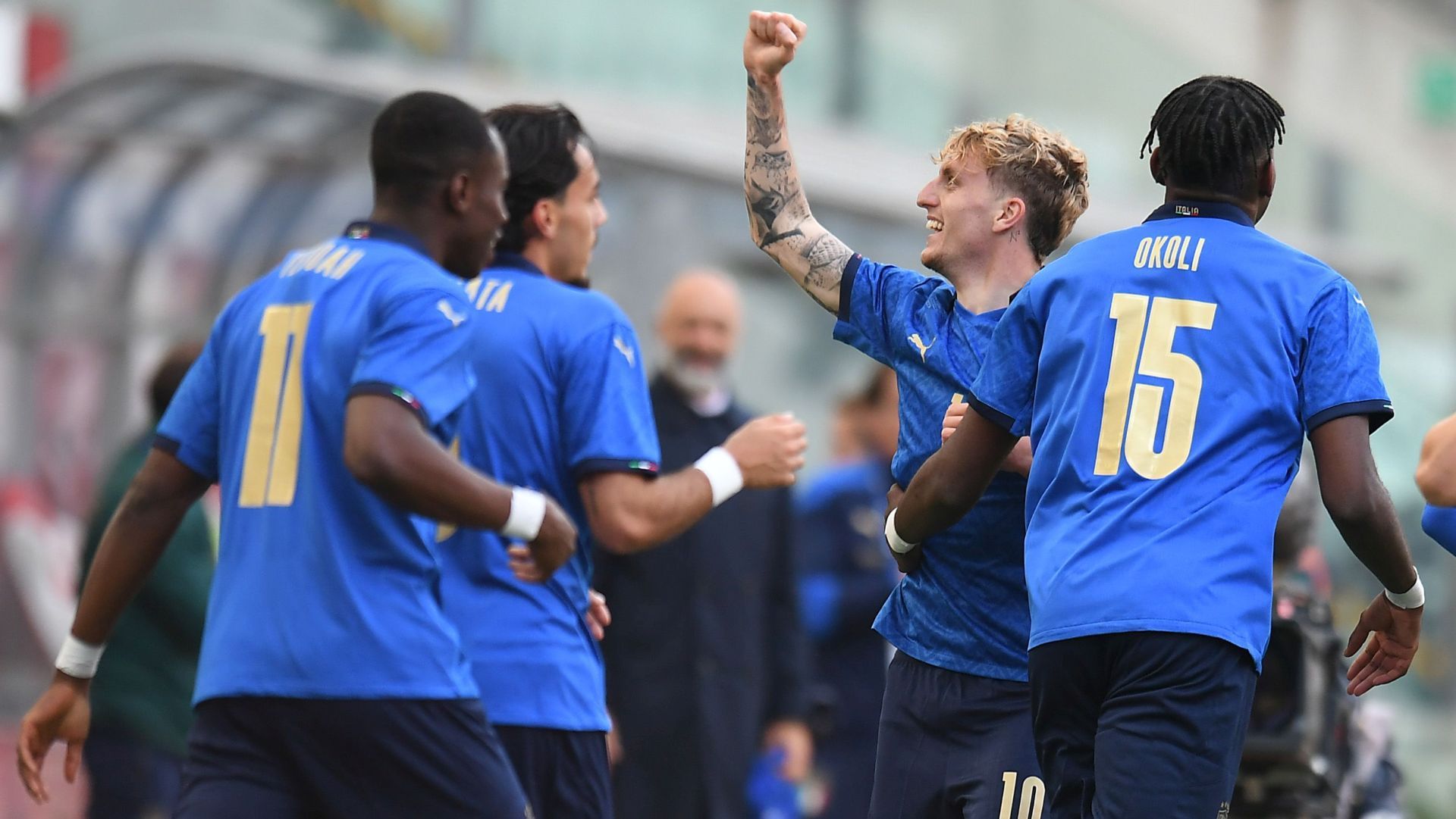 Italy Bosnia Under 21 celebrating 2022