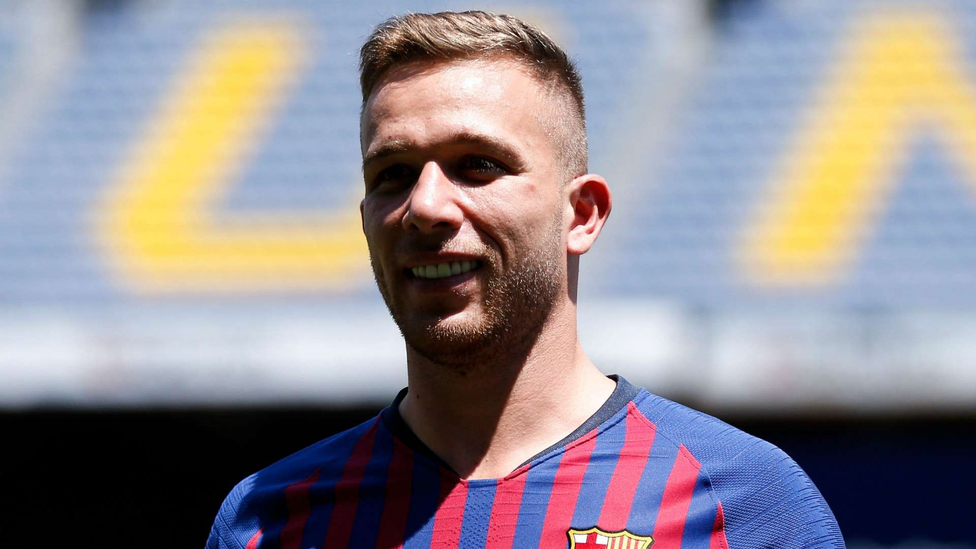 Arthur Barcelona 2018-19