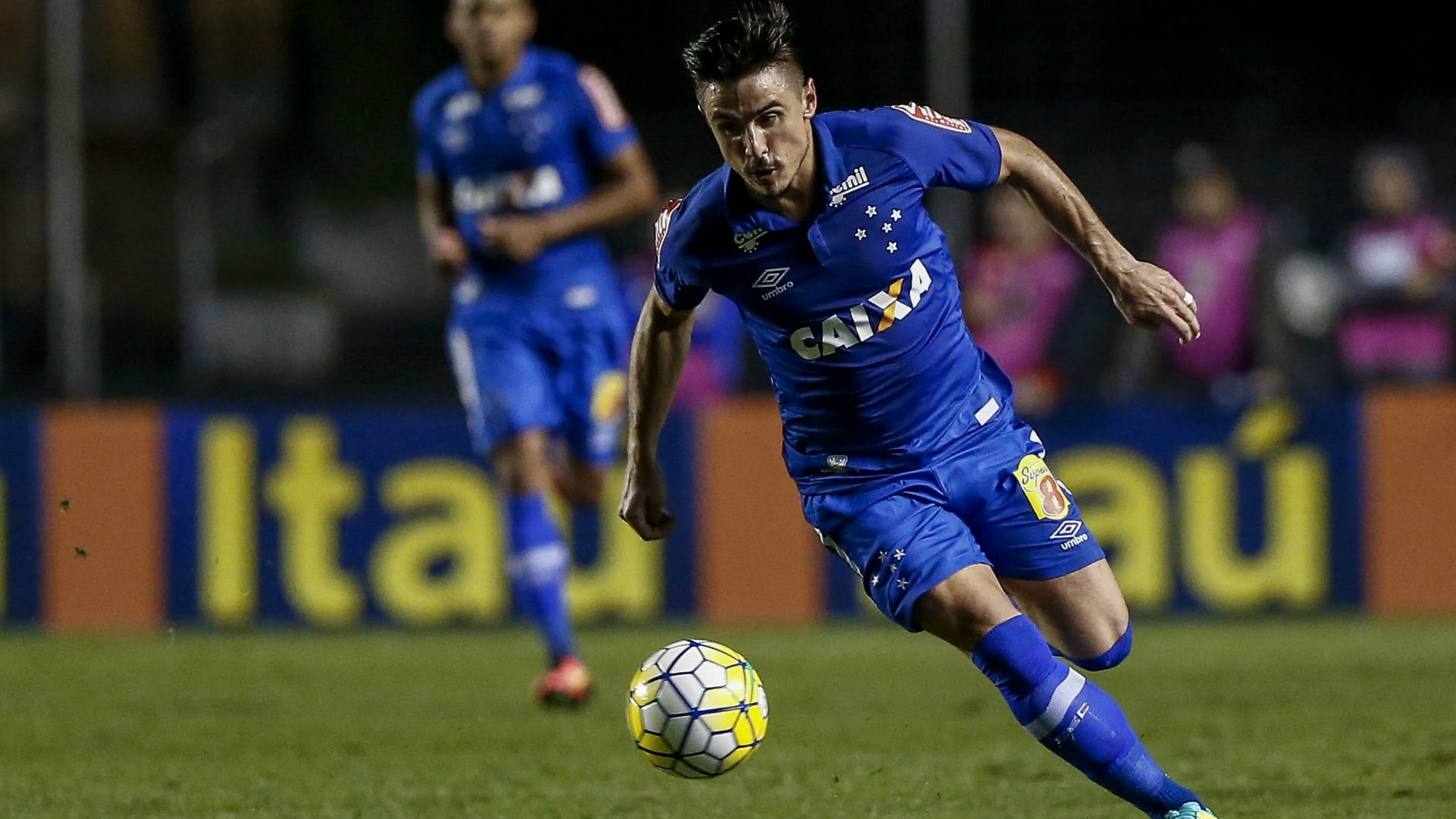 Willian São Paulo Cruzeiro Campeonato Brasileiro 15092016