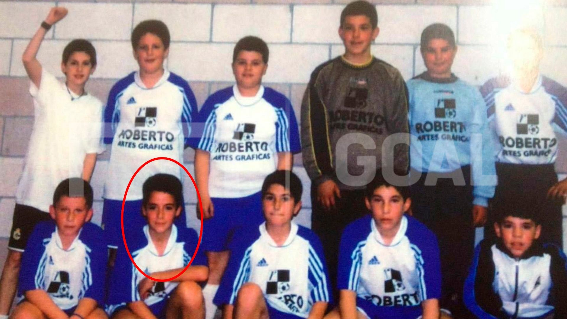 Lucas Vázquez, con su equipo de fútbol-sala en Curtis