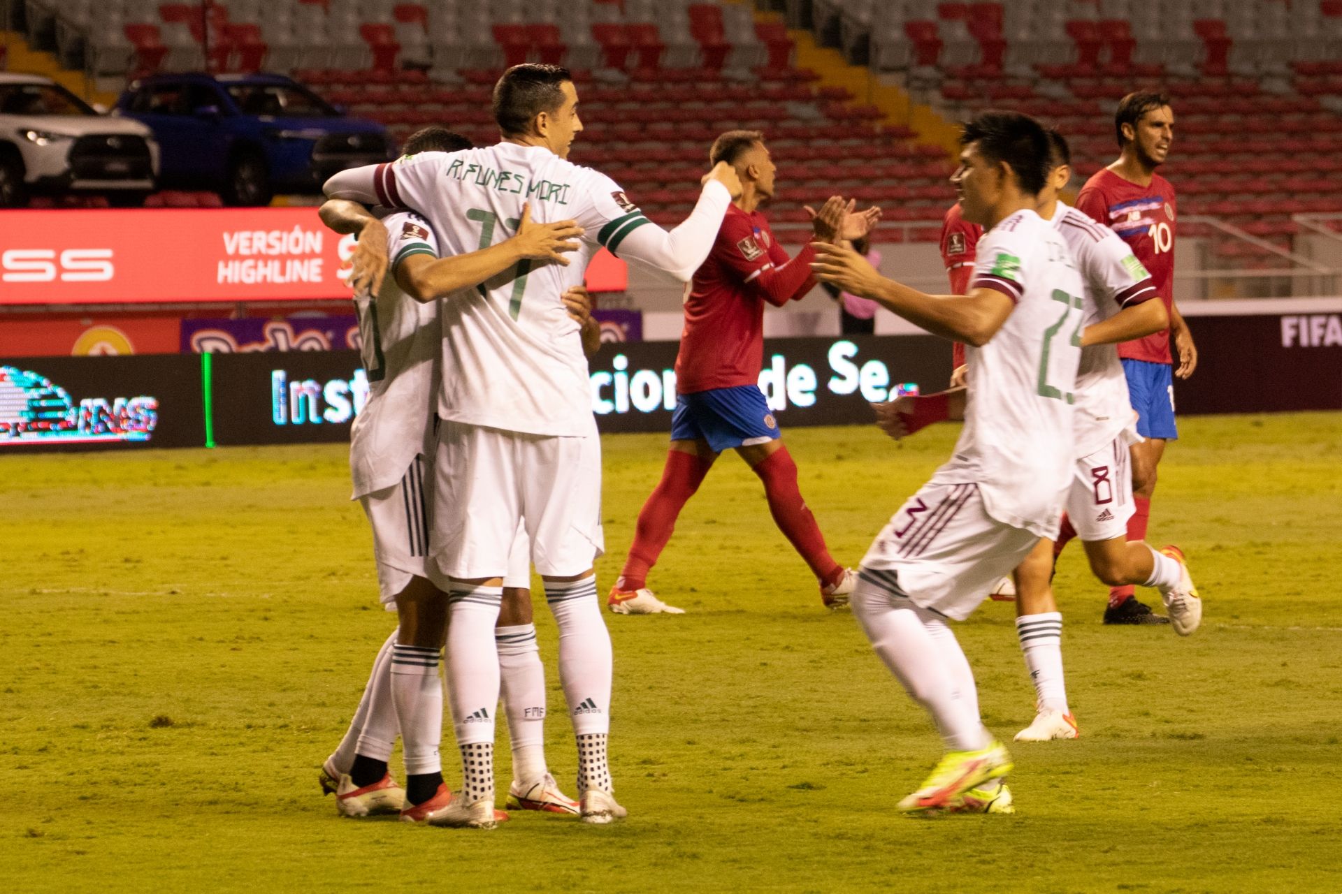 Rogelio Funes Mori Jesús Gallardo México Costa Rica Eliminatorias Qatar 2022