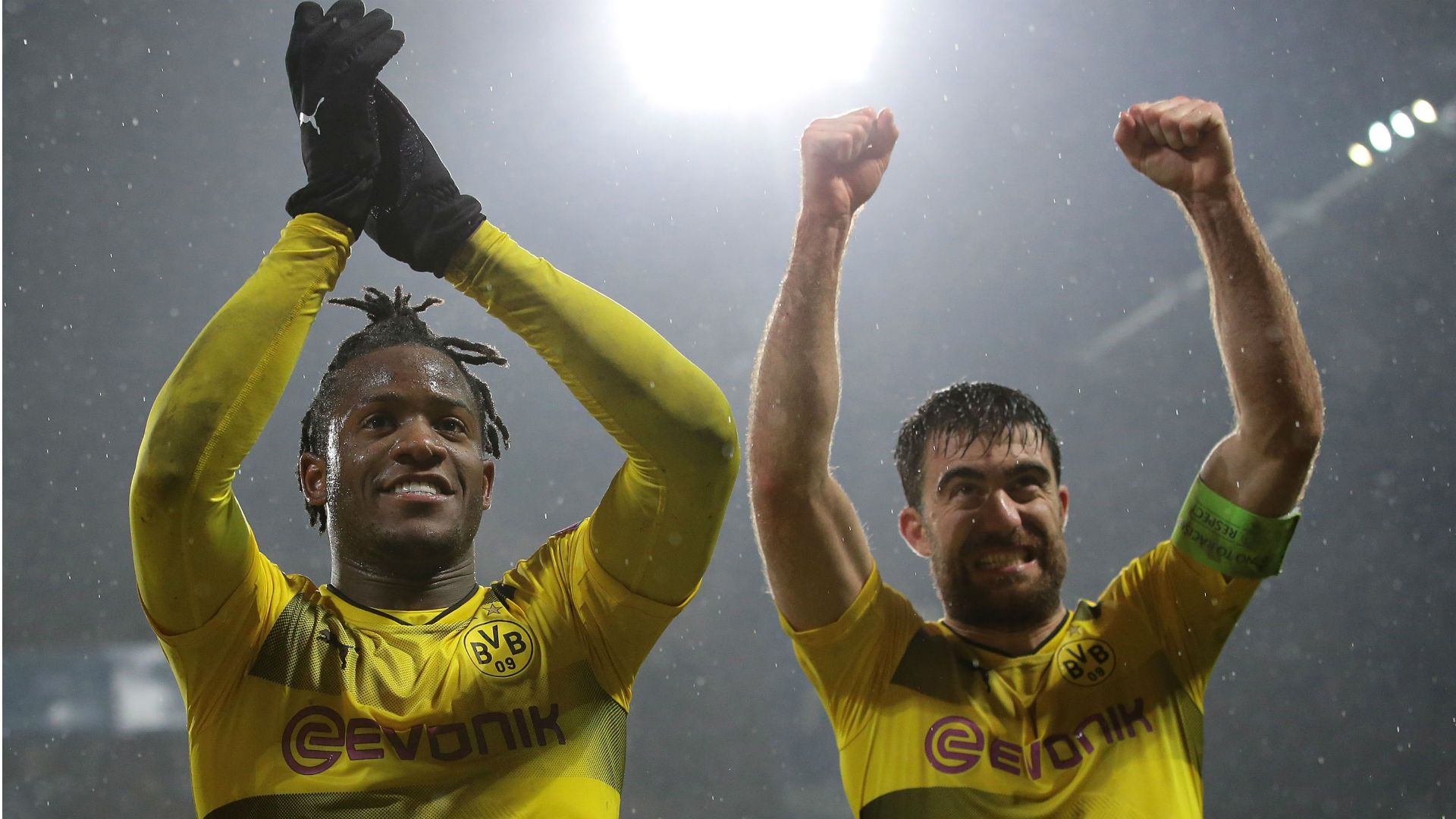 Michy Batshuayi Sokratis Papastathopoulos Borussia Dortmund Atalanta Europa League