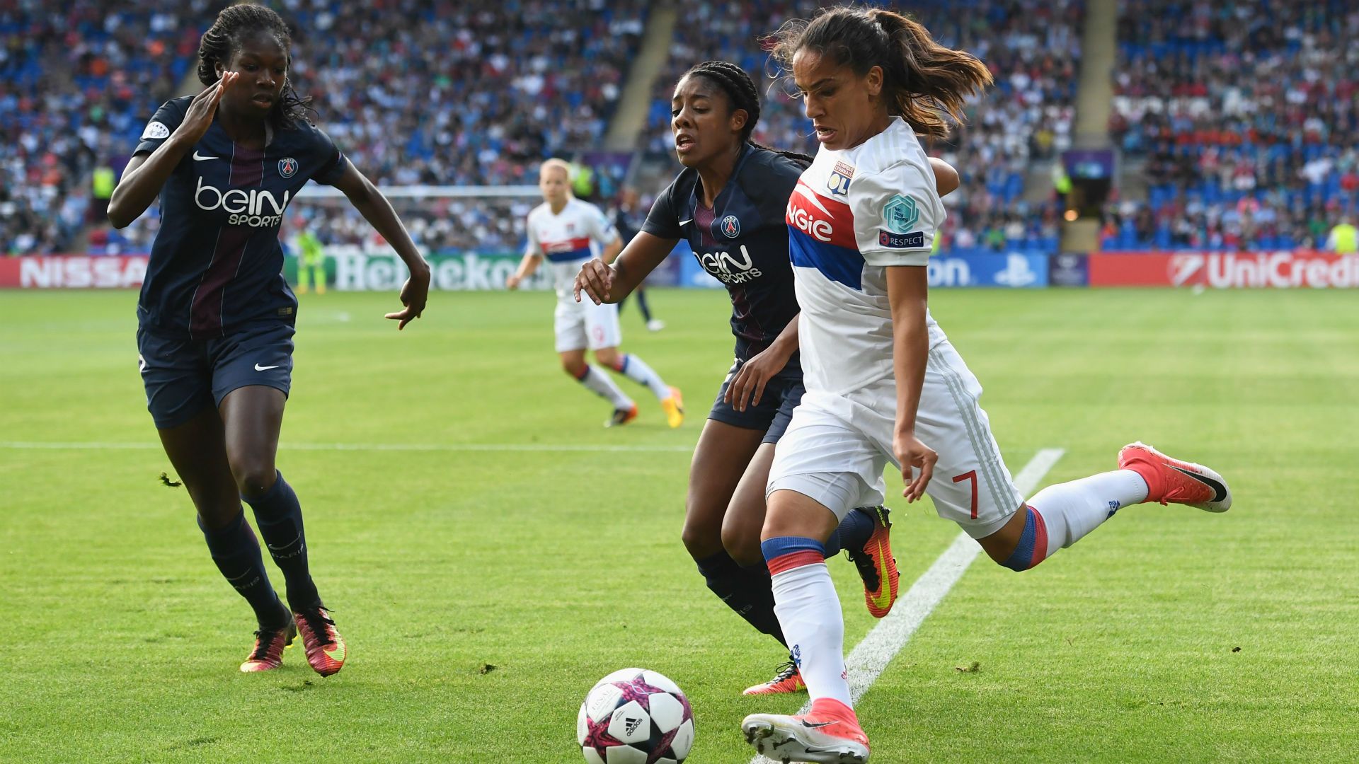 Amel Majri Lyon PSG Women Champions League 01062017