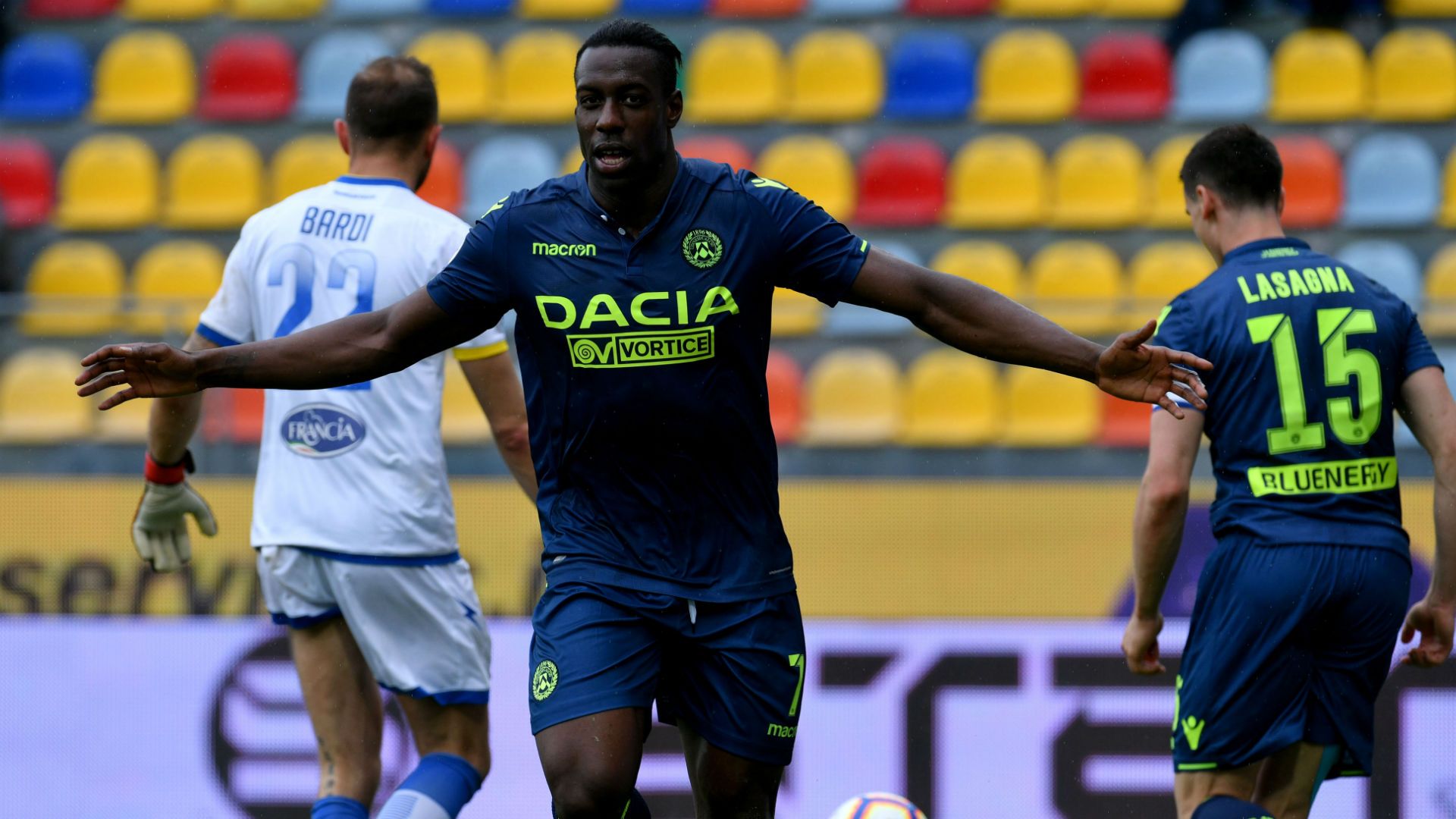 frosinone udinese stefano okaka
