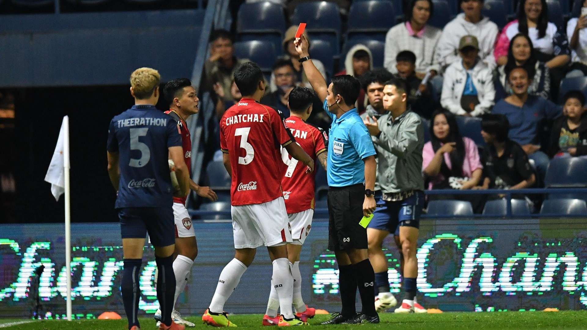 ผู้ตัดสิน วรินทร สัสดี