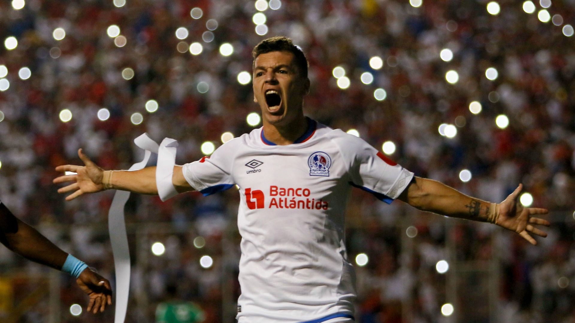 Matias Garrido Olimpia v Marathon Apertura Football Tournament 12082019