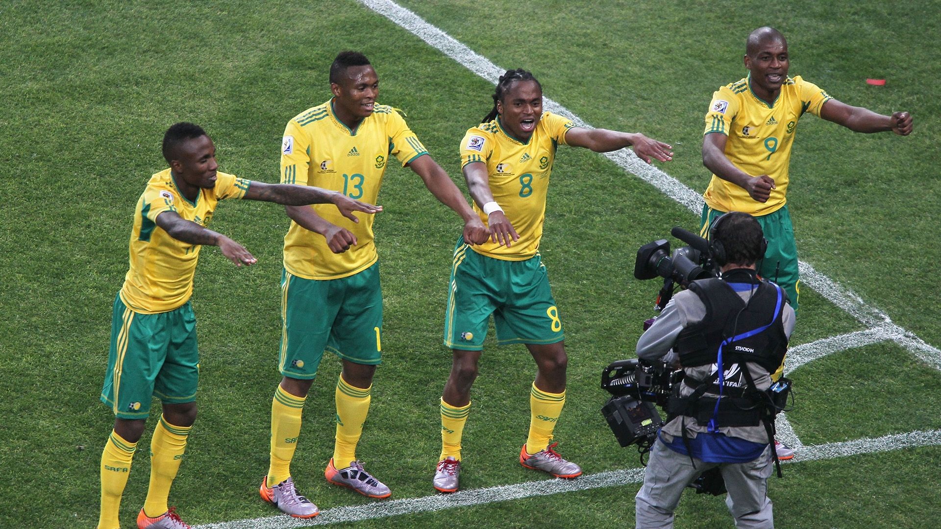 Sisphiwe Tshabalala South Africa Mexico World Cup 2010