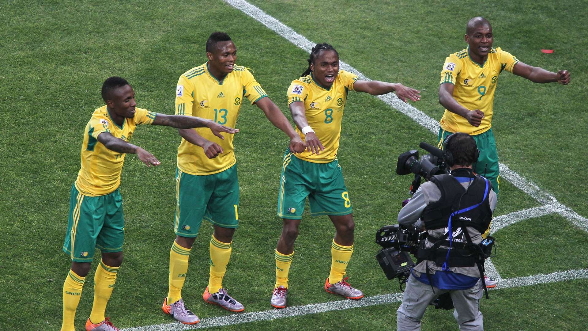 Sisphiwe Tshabalala South Africa Mexico World Cup 2010