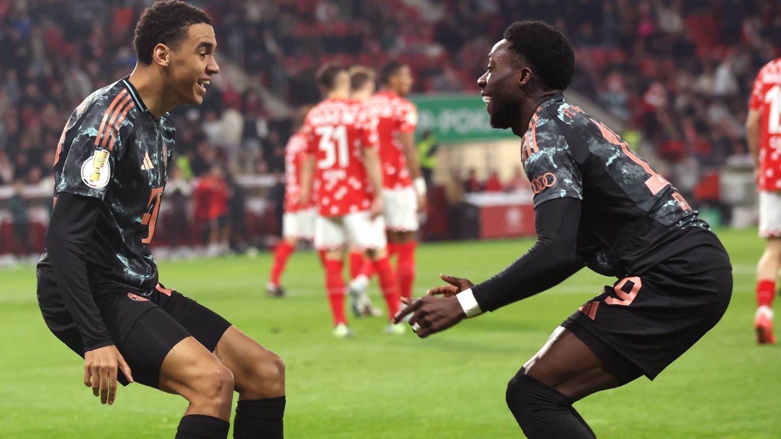 Jamal Musiala & Alphonso Davies