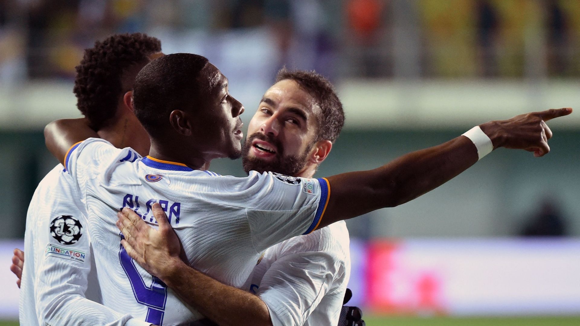 Alaba celebra su gol ante el Sheriff