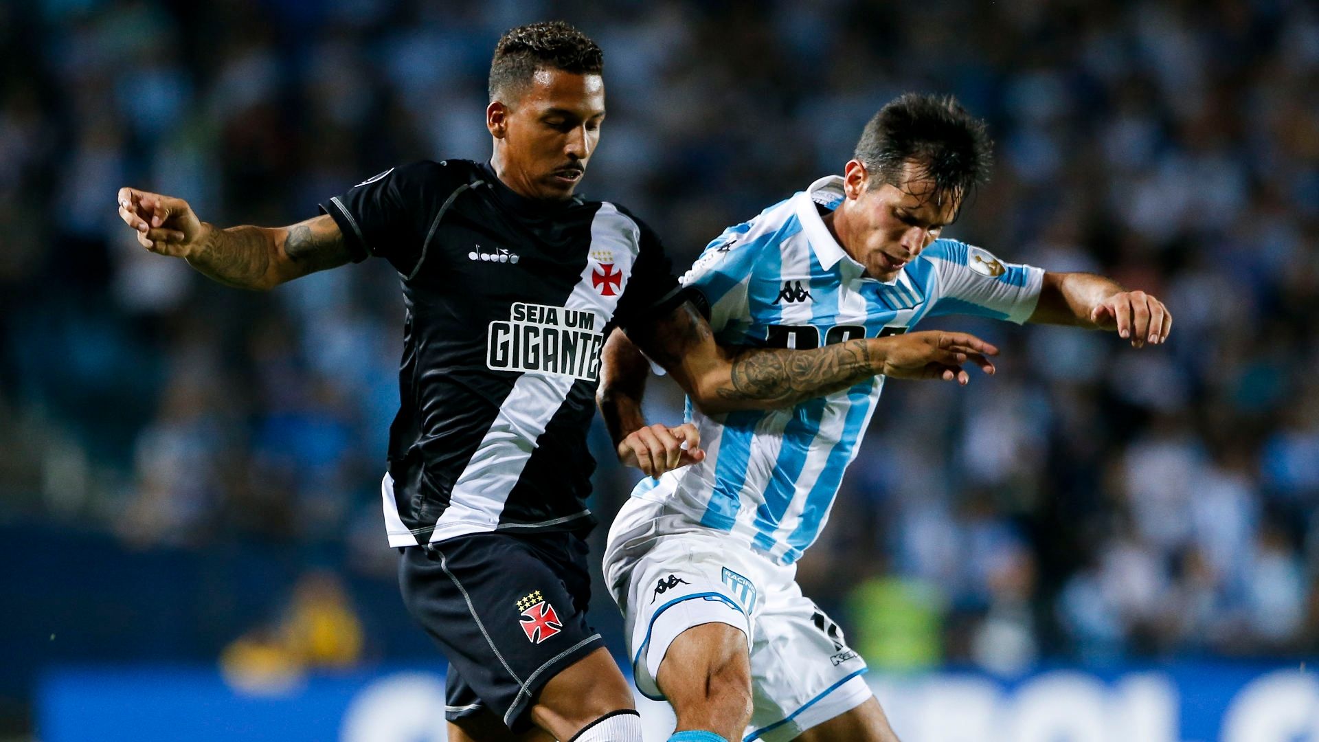 Augusto Solari Caio Monteiro Racing Vasco Copa Libertadores 19042018