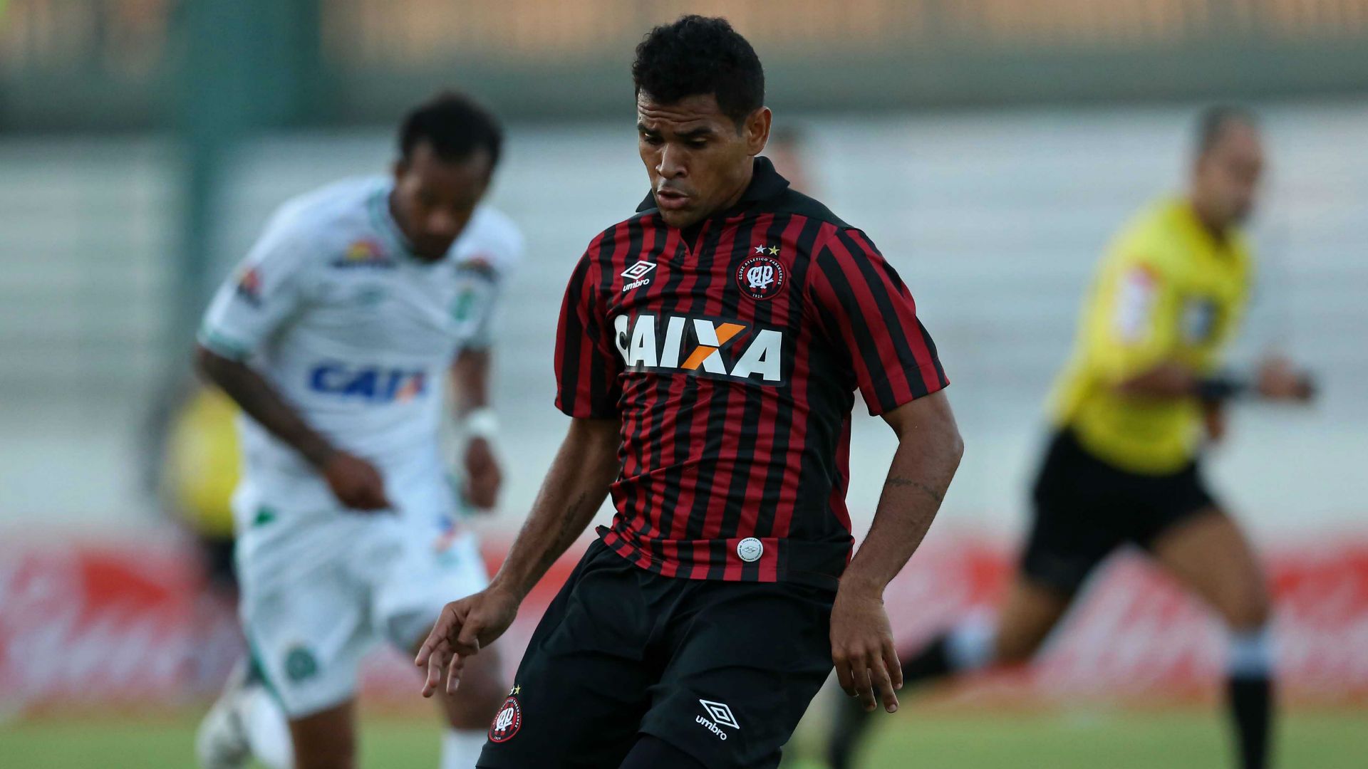 Ederson Atlético PR 13 05 2017