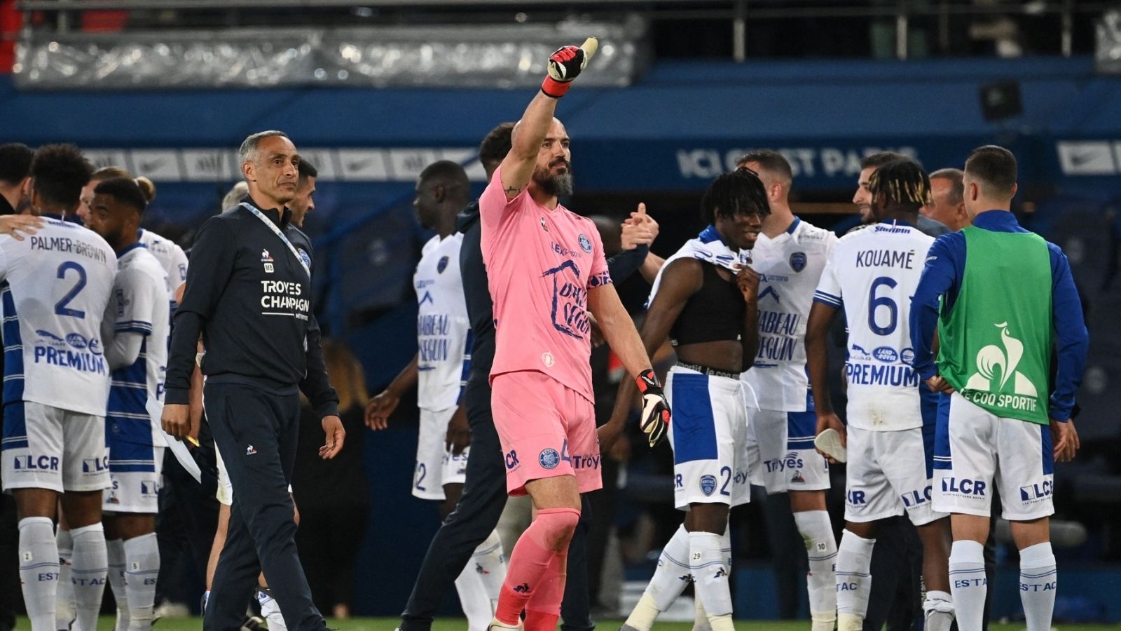 Jessy Moulin TROYES vs. PSG