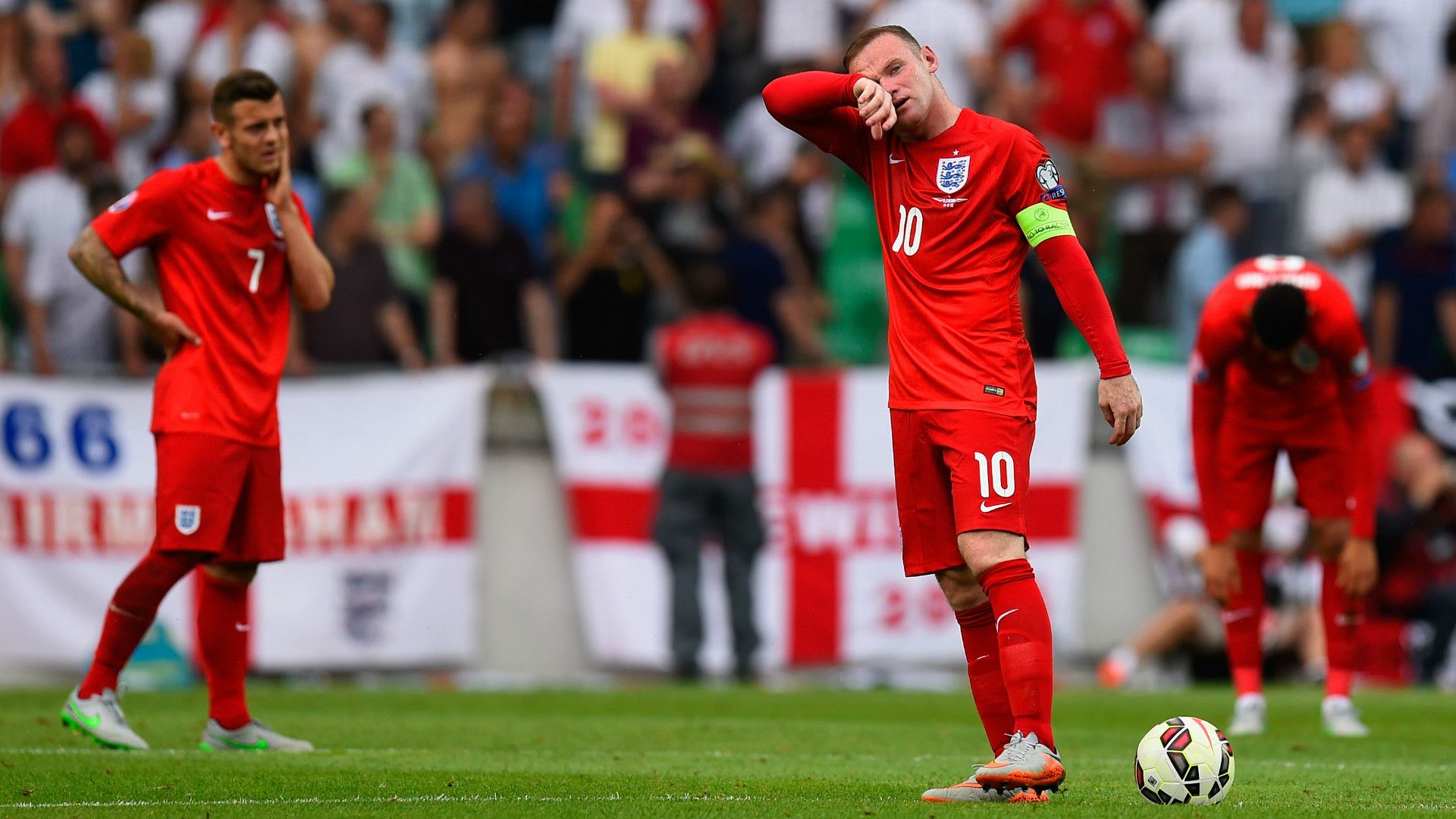 Wayne Rooney Slovenia - England EURO 2016 Qualifier 14062015