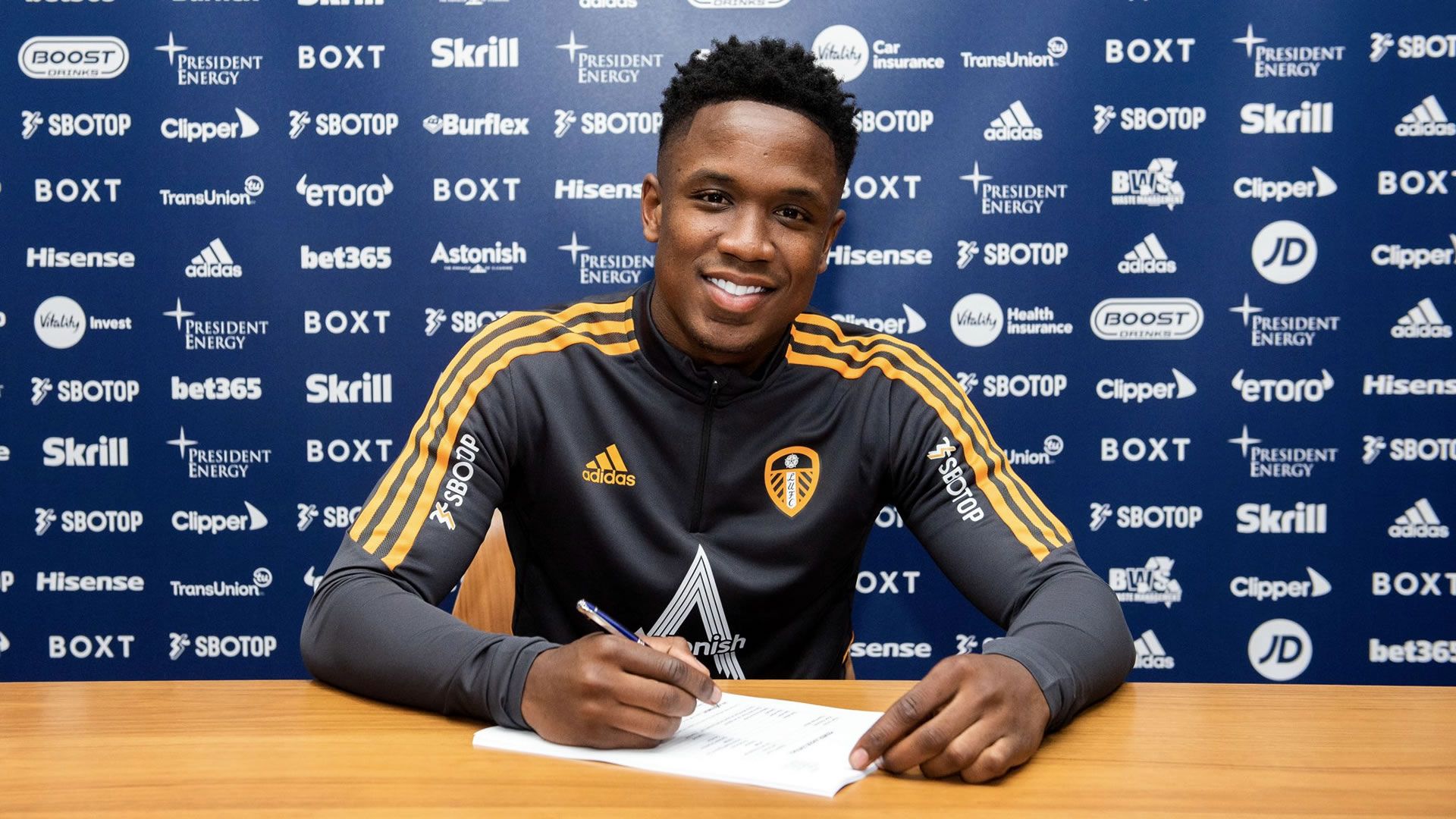 Luis Sinisterra Leeds United Premier League 2022