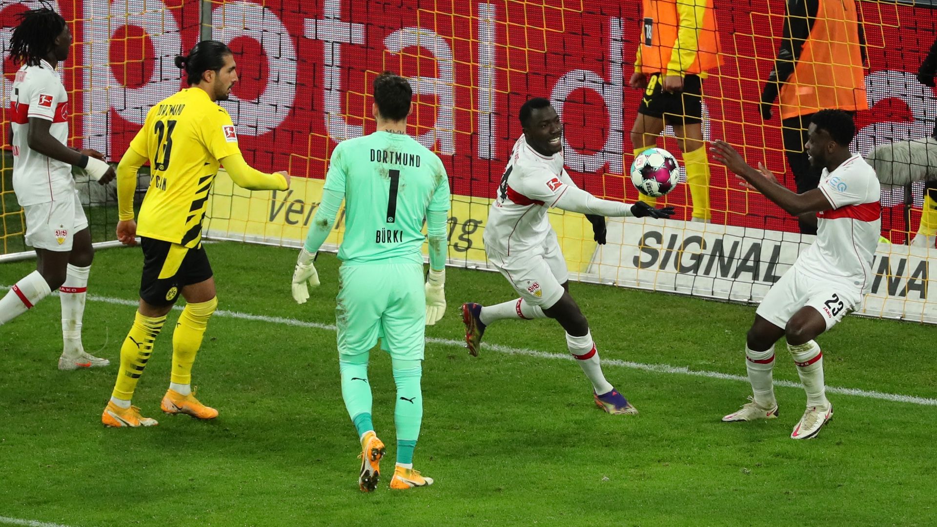 Silas Wamangituka Borussia Dortmund VfB Stuttgart 2020